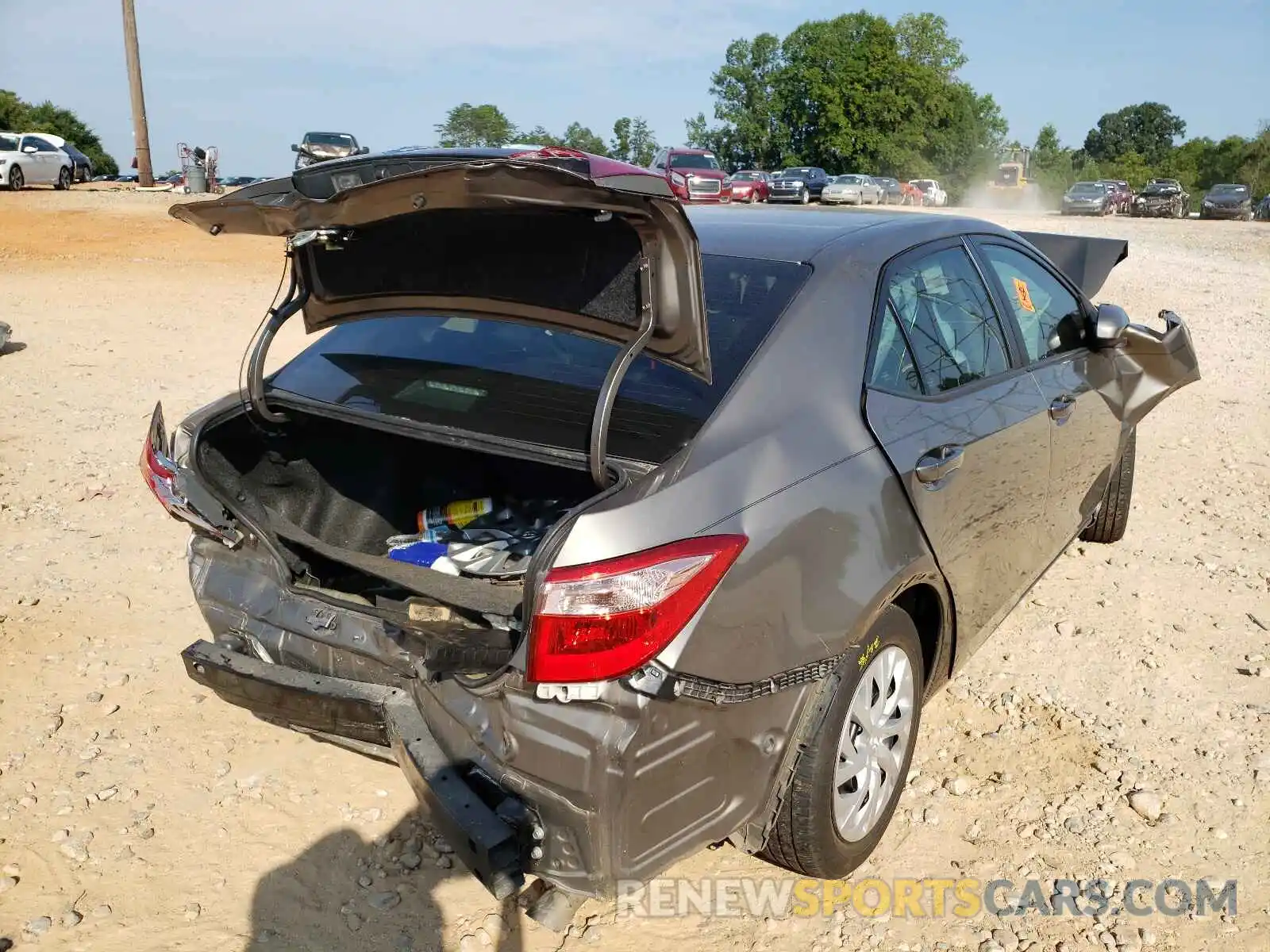 4 Photograph of a damaged car 5YFBURHE9KP871361 TOYOTA COROLLA 2019