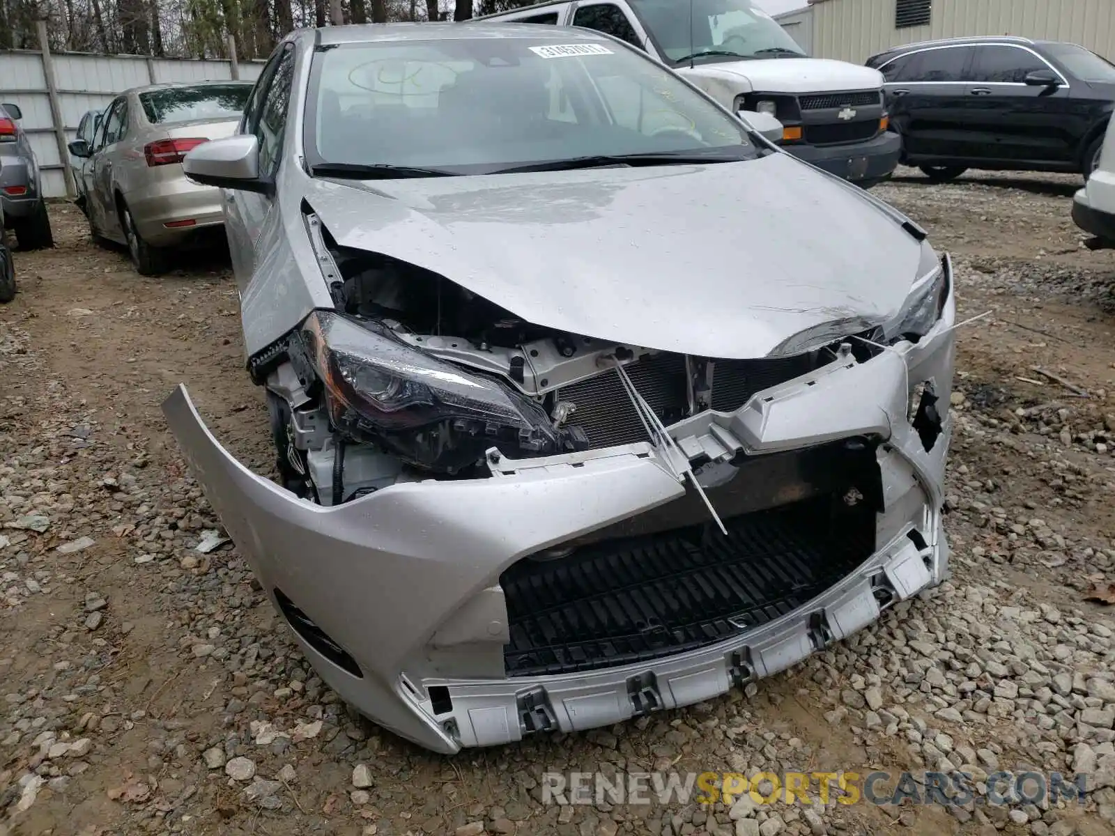 9 Photograph of a damaged car 5YFBURHE9KP872168 TOYOTA COROLLA 2019