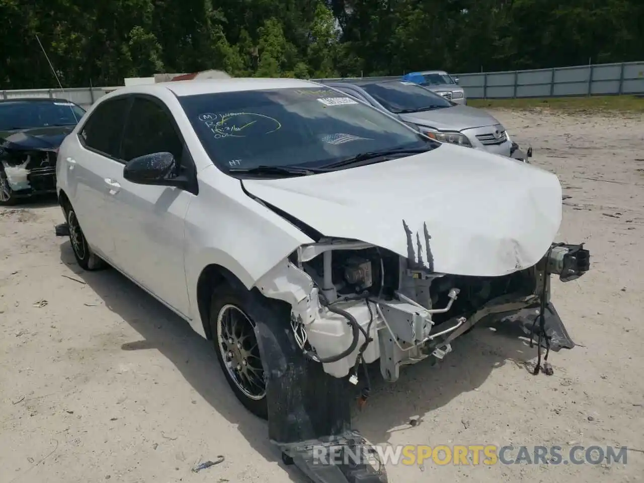 1 Photograph of a damaged car 5YFBURHE9KP872302 TOYOTA COROLLA 2019