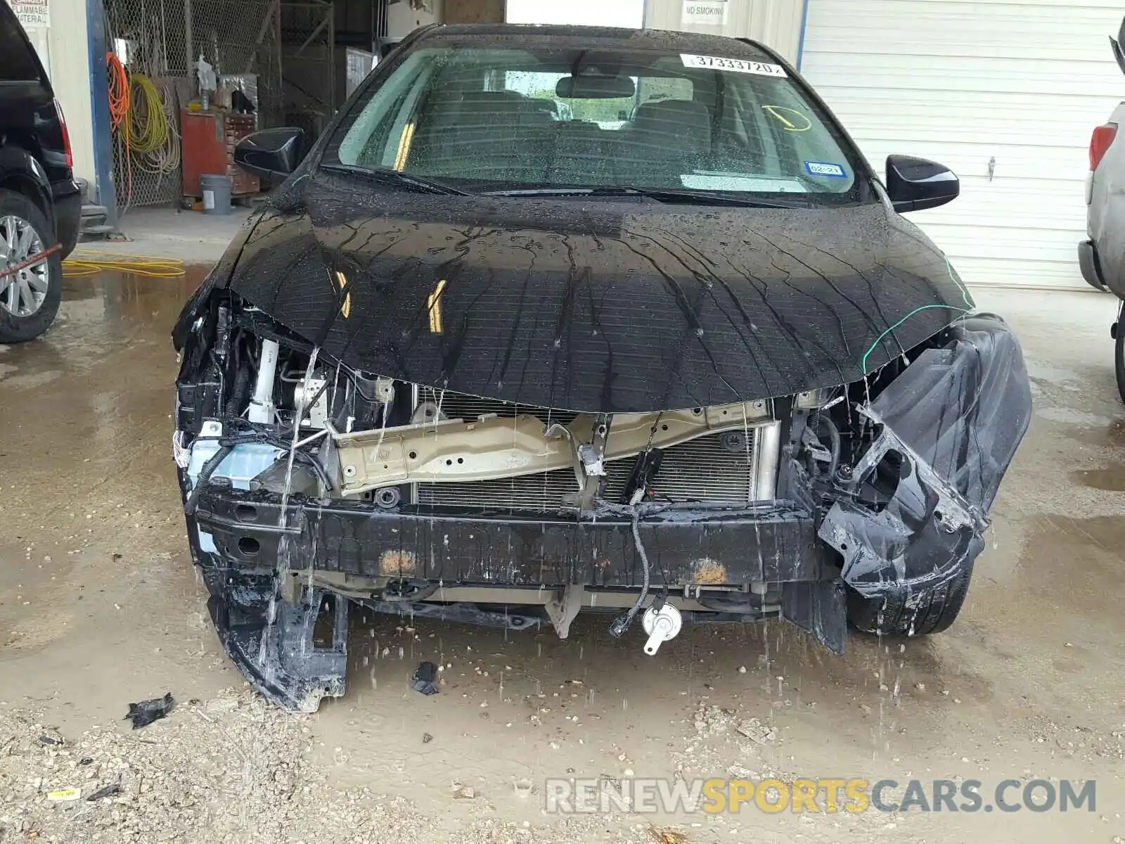 9 Photograph of a damaged car 5YFBURHE9KP872395 TOYOTA COROLLA 2019