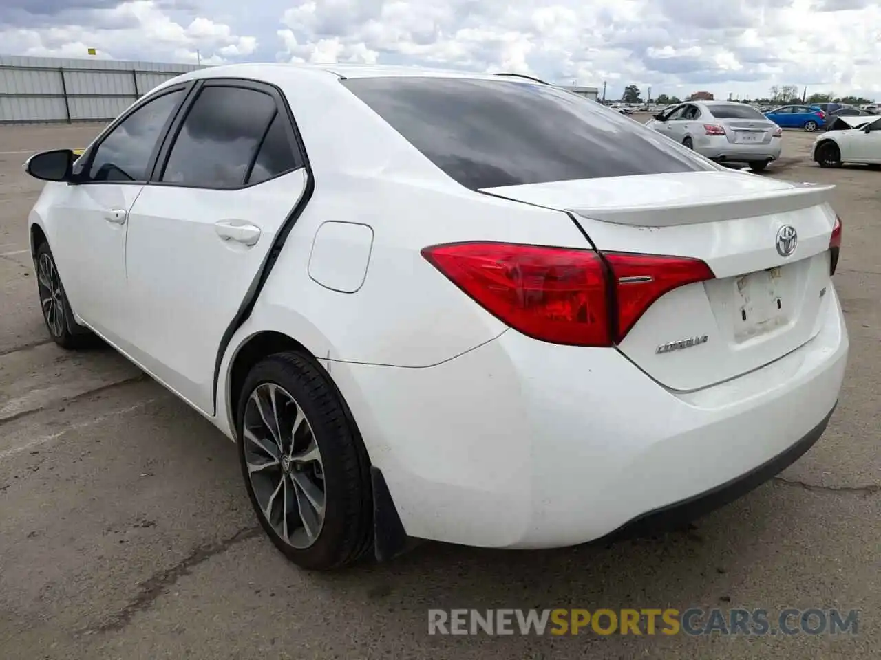 3 Photograph of a damaged car 5YFBURHE9KP873563 TOYOTA COROLLA 2019