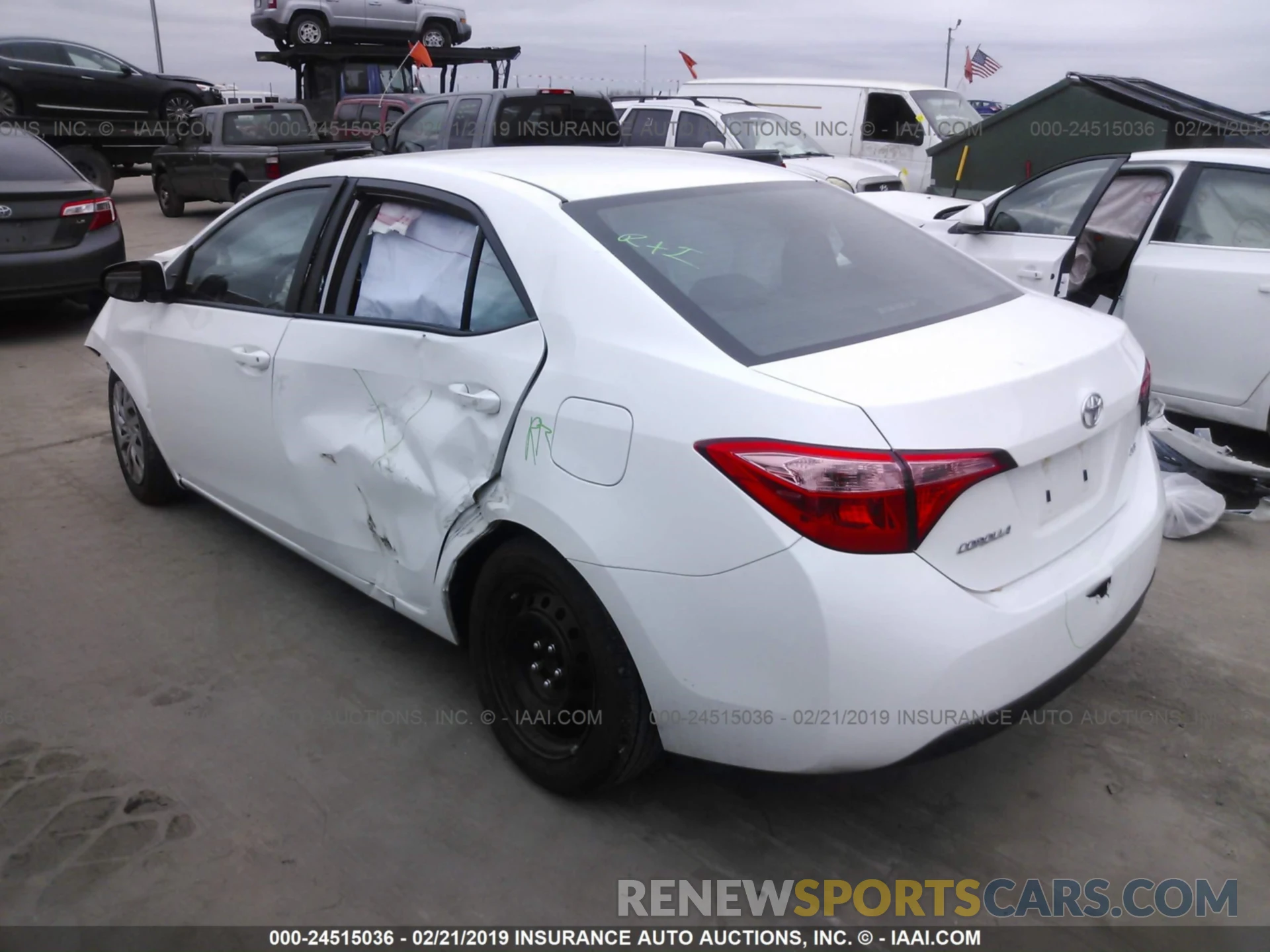 3 Photograph of a damaged car 5YFBURHE9KP873739 TOYOTA COROLLA 2019