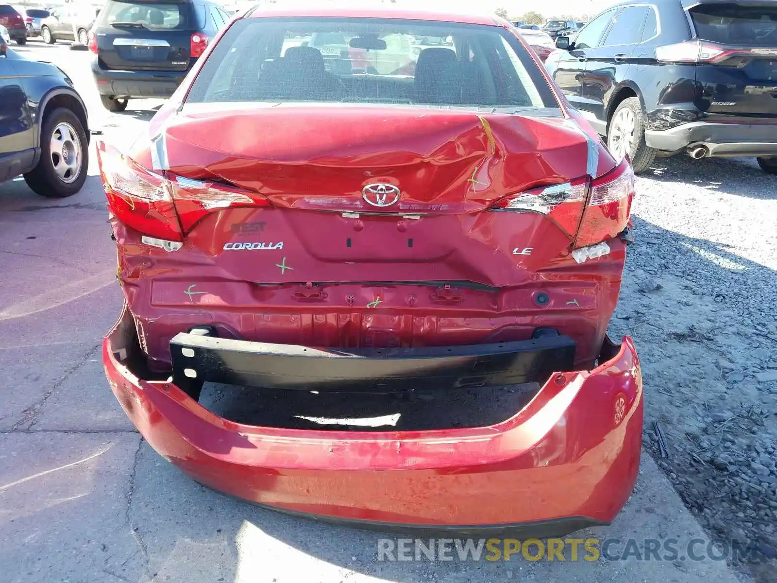 9 Photograph of a damaged car 5YFBURHE9KP873935 TOYOTA COROLLA 2019