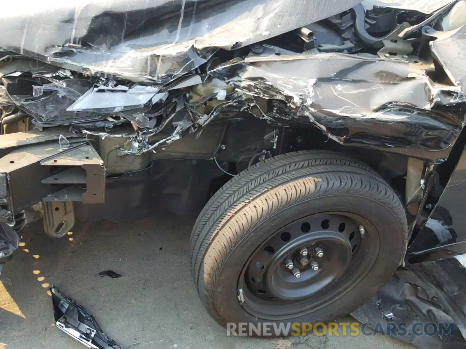 9 Фотография поврежденного автомобиля 5YFBURHE9KP874308 TOYOTA COROLLA 2019
