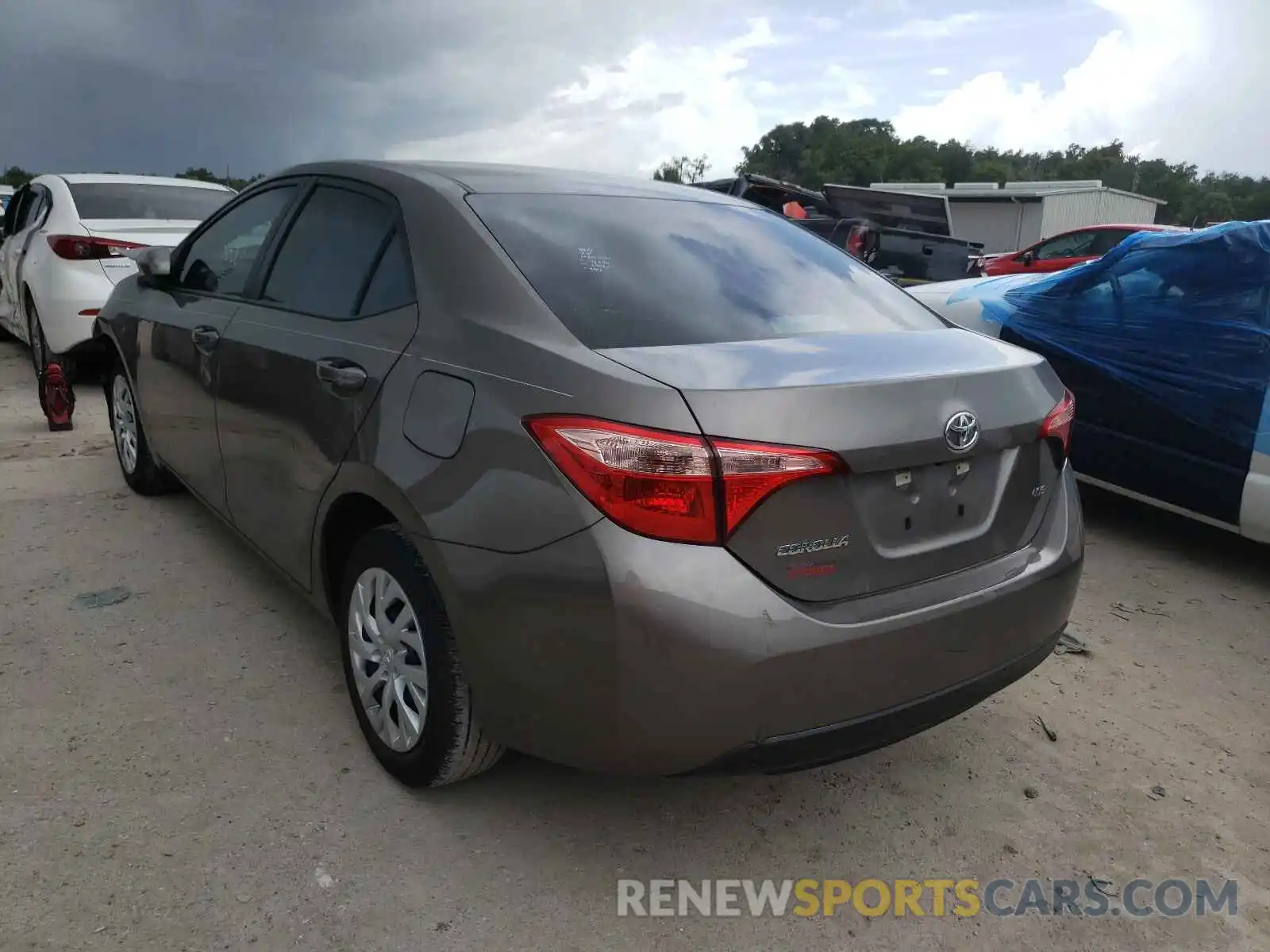 3 Photograph of a damaged car 5YFBURHE9KP874406 TOYOTA COROLLA 2019