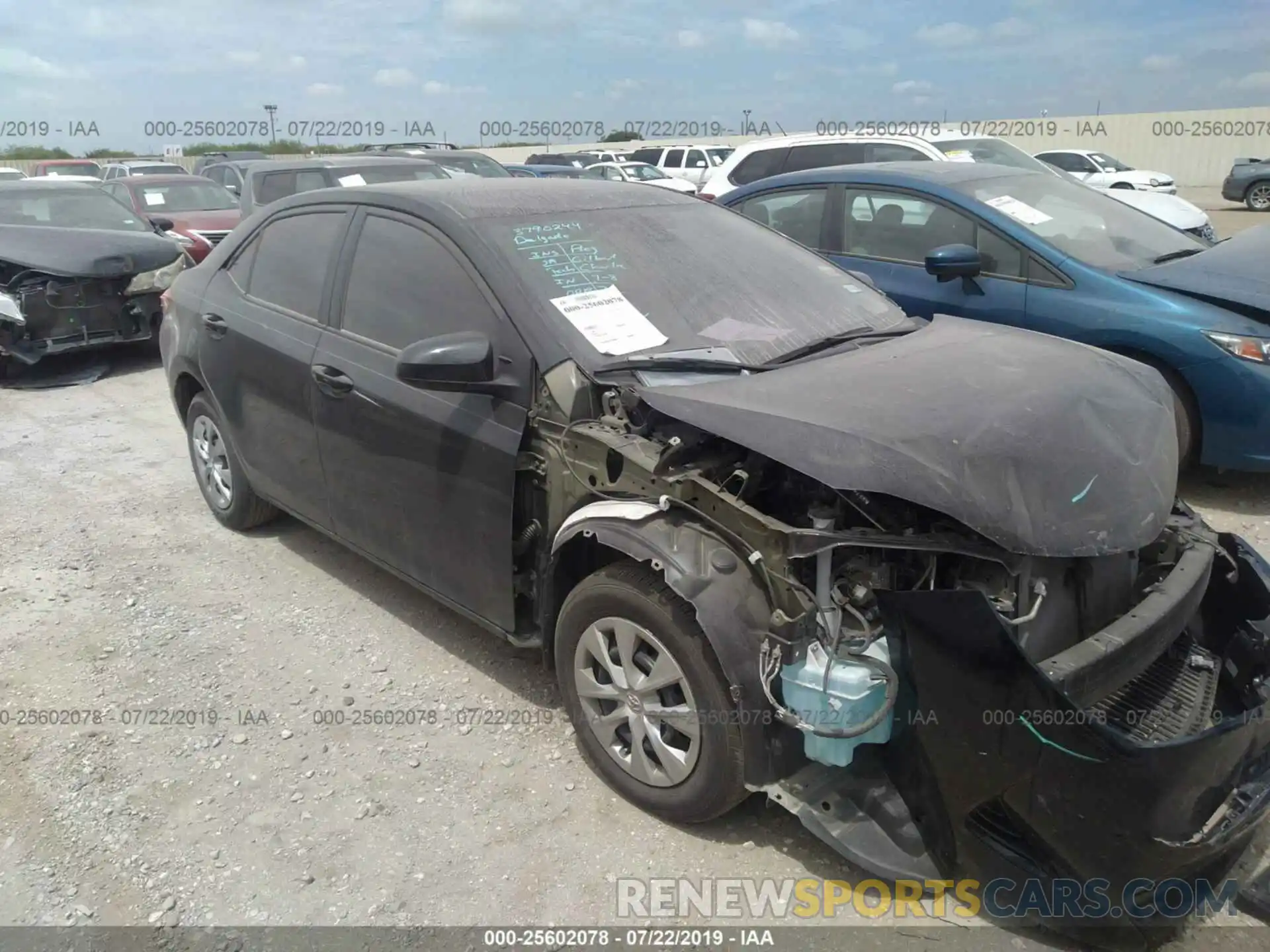 1 Photograph of a damaged car 5YFBURHE9KP875085 TOYOTA COROLLA 2019