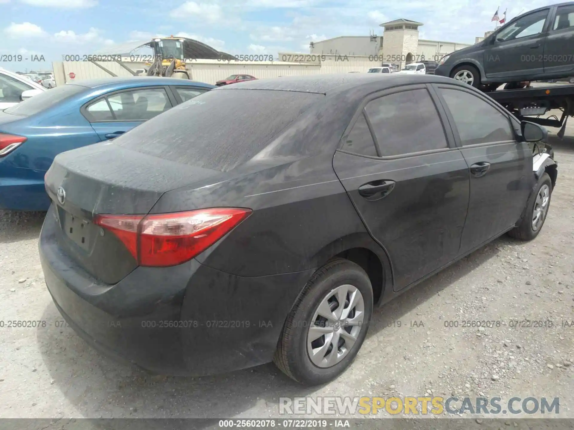 4 Photograph of a damaged car 5YFBURHE9KP875085 TOYOTA COROLLA 2019