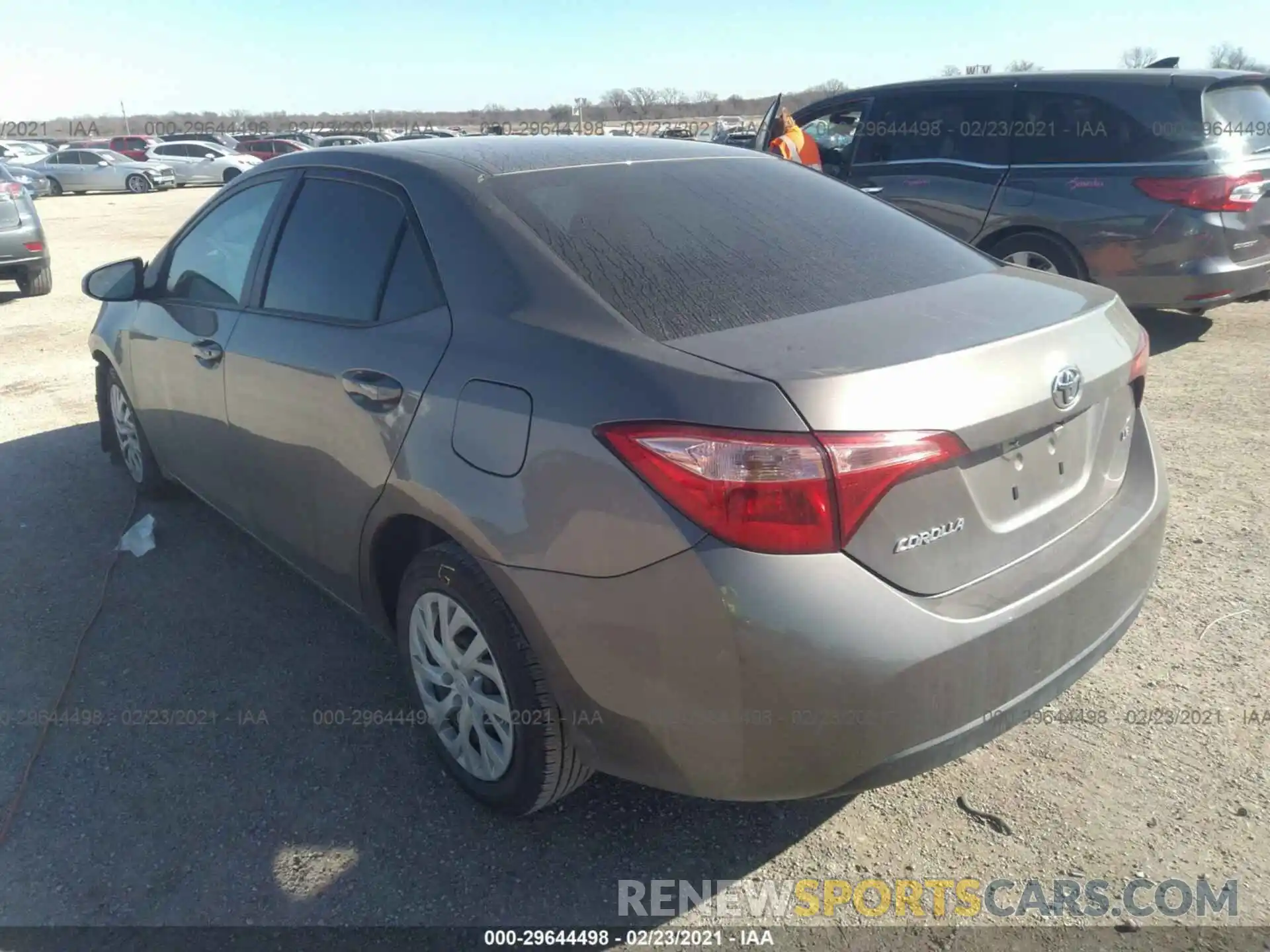 3 Photograph of a damaged car 5YFBURHE9KP875300 TOYOTA COROLLA 2019