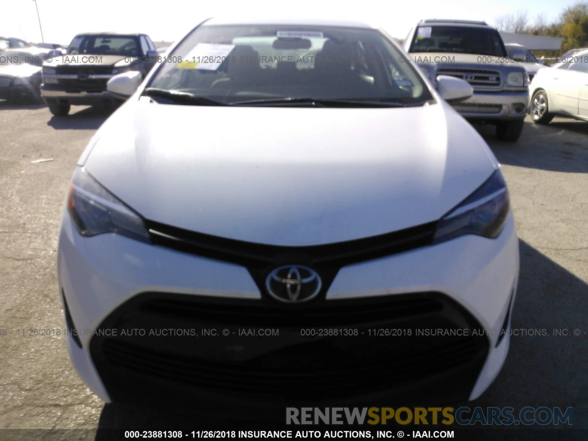 6 Photograph of a damaged car 5YFBURHE9KP875572 Toyota Corolla 2019