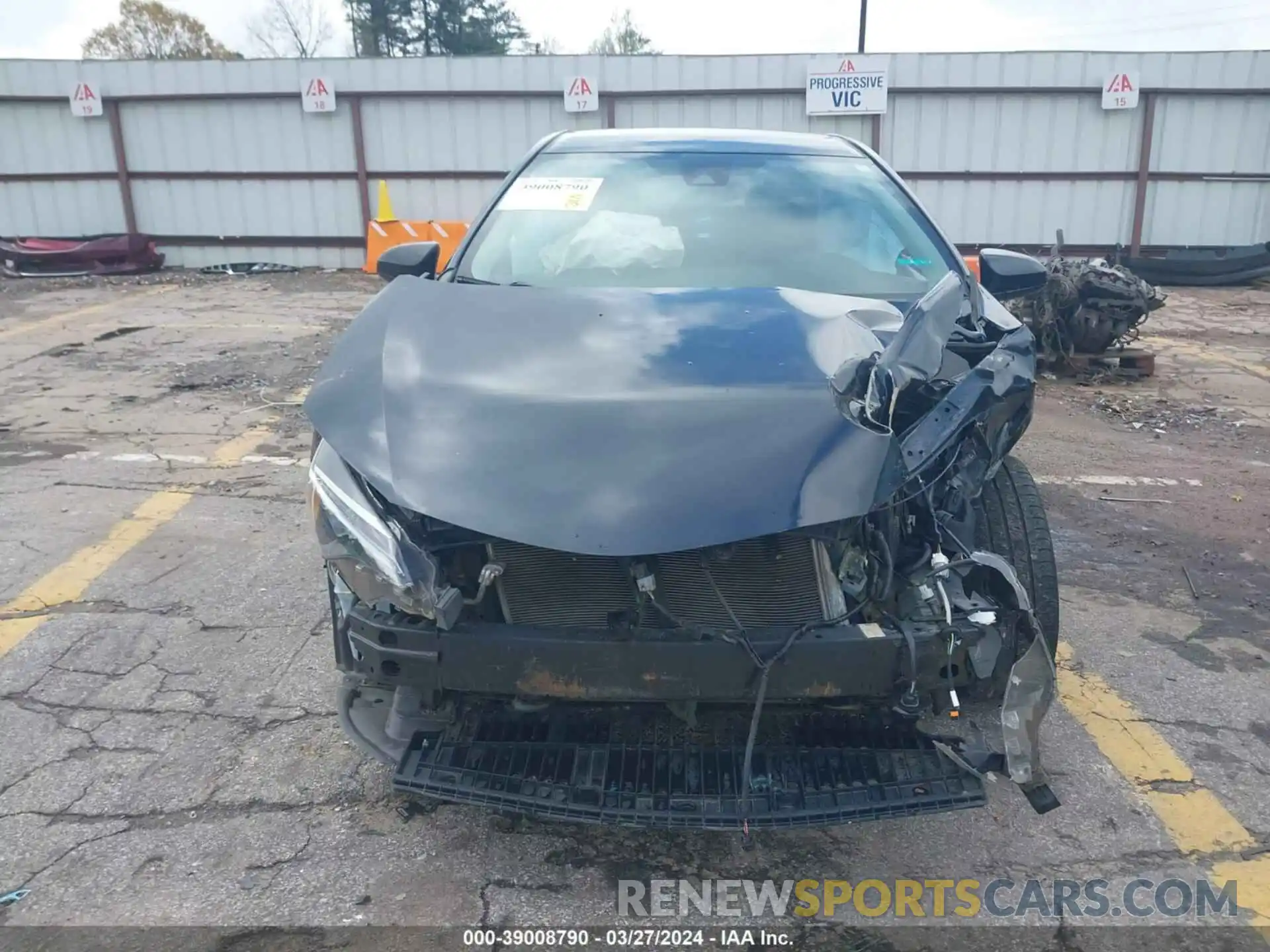 6 Photograph of a damaged car 5YFBURHE9KP876012 TOYOTA COROLLA 2019
