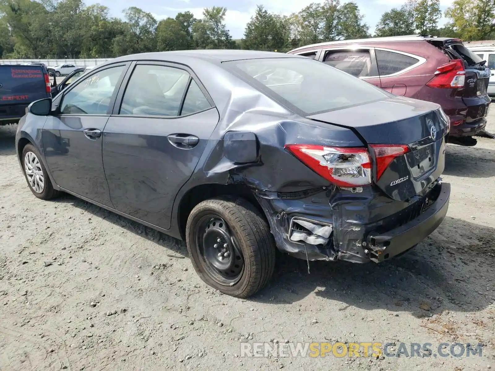 3 Photograph of a damaged car 5YFBURHE9KP876317 TOYOTA COROLLA 2019