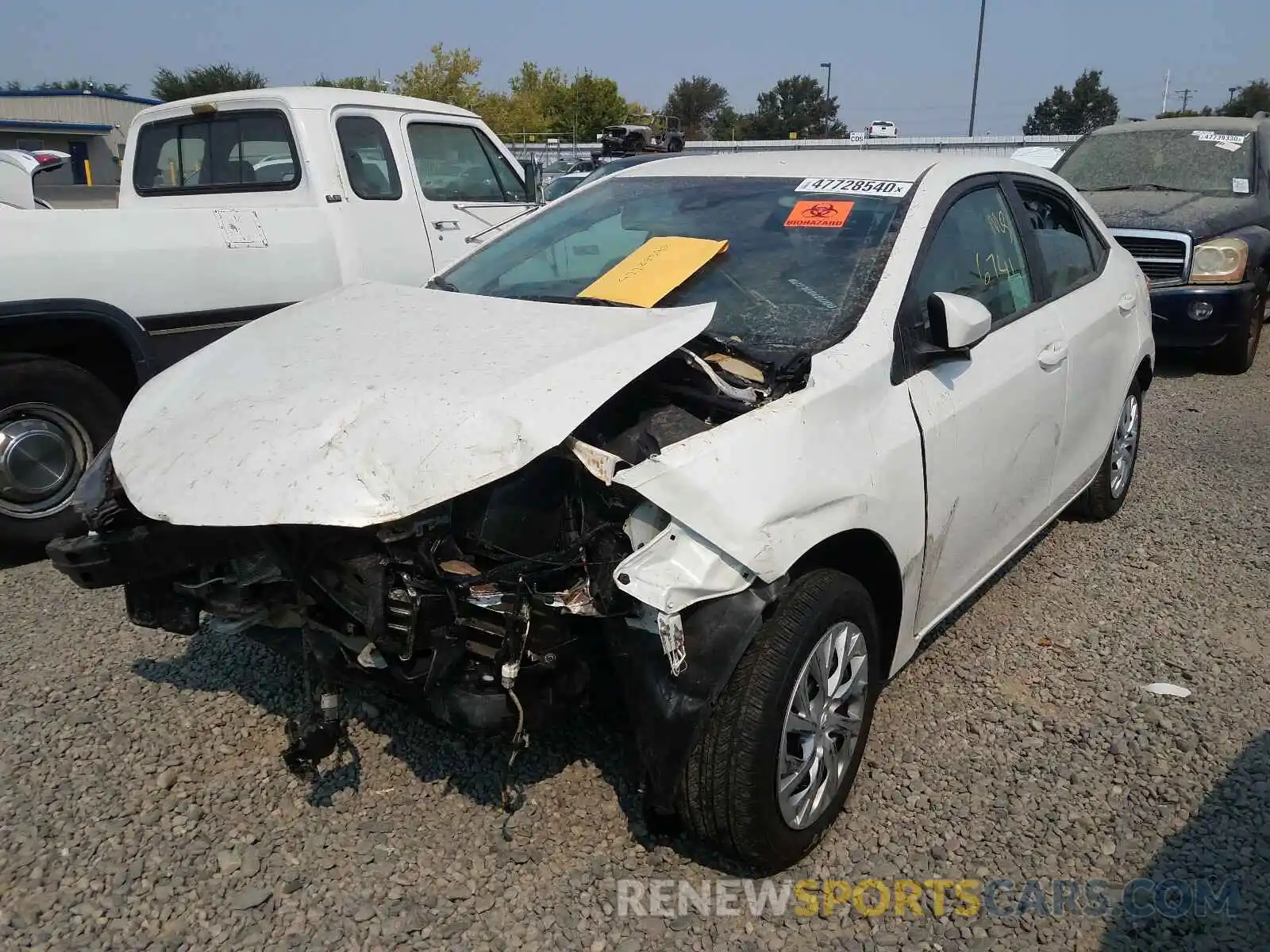 2 Photograph of a damaged car 5YFBURHE9KP876379 TOYOTA COROLLA 2019