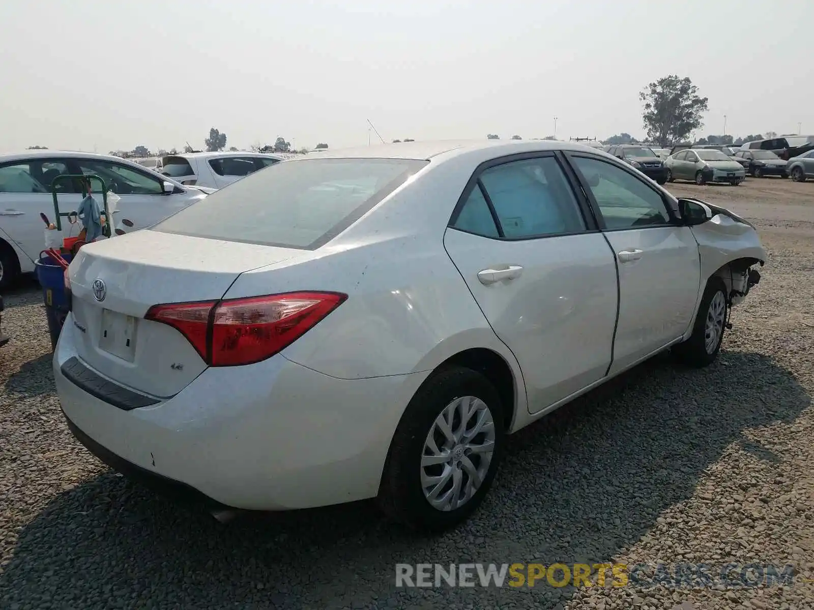 4 Photograph of a damaged car 5YFBURHE9KP876379 TOYOTA COROLLA 2019