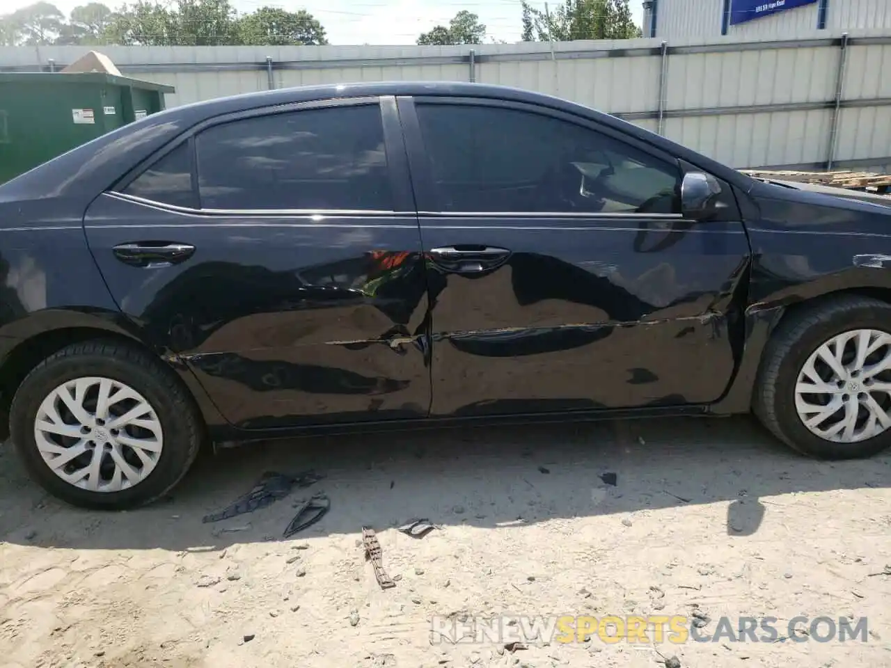 9 Photograph of a damaged car 5YFBURHE9KP877628 TOYOTA COROLLA 2019