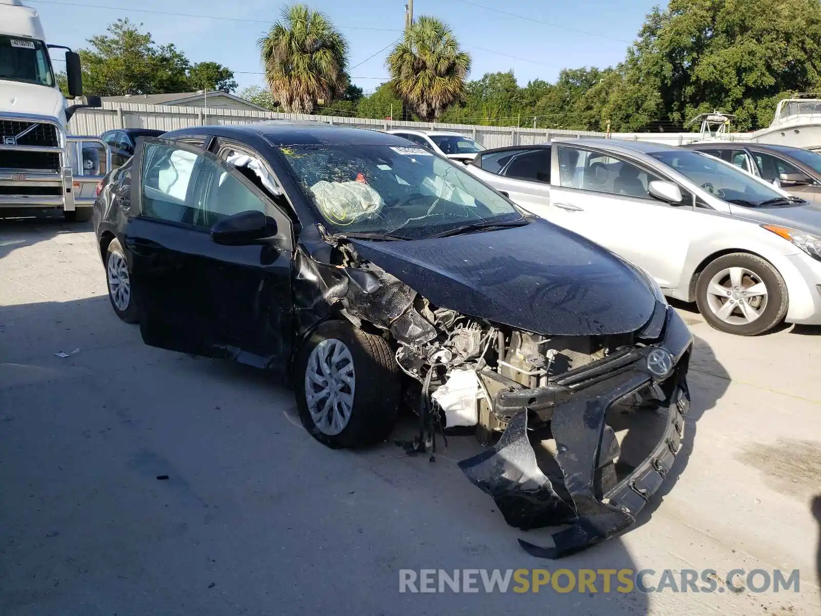 1 Photograph of a damaged car 5YFBURHE9KP878133 TOYOTA COROLLA 2019