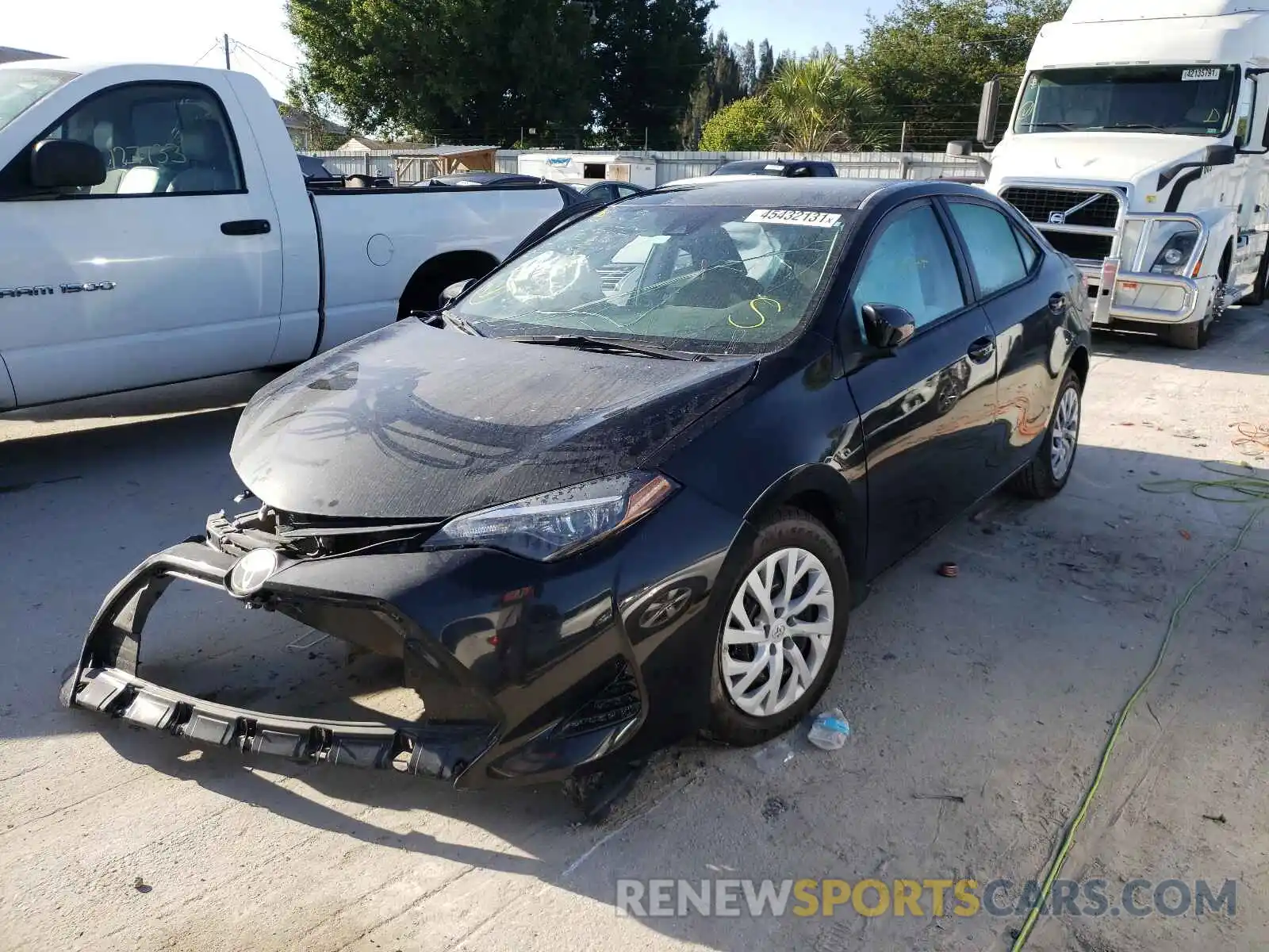 2 Photograph of a damaged car 5YFBURHE9KP878133 TOYOTA COROLLA 2019