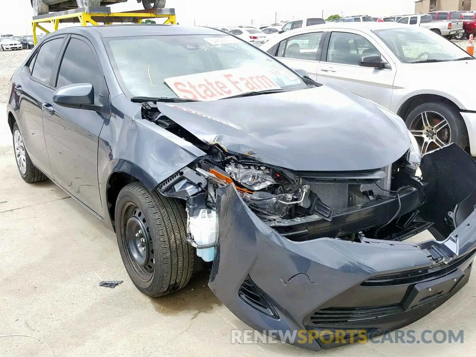 1 Photograph of a damaged car 5YFBURHE9KP878147 TOYOTA COROLLA 2019