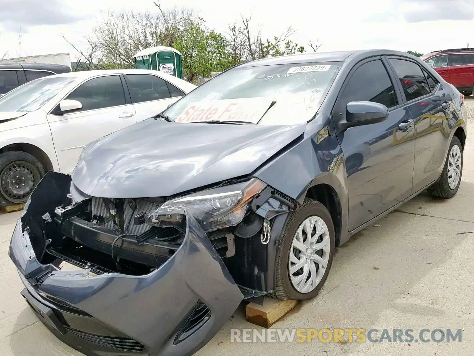 2 Photograph of a damaged car 5YFBURHE9KP878147 TOYOTA COROLLA 2019