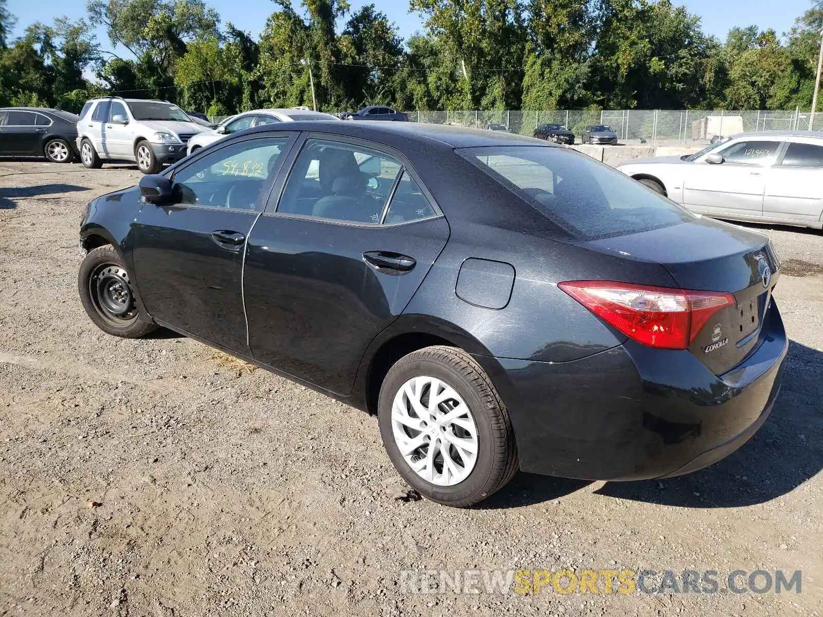 3 Photograph of a damaged car 5YFBURHE9KP878164 TOYOTA COROLLA 2019