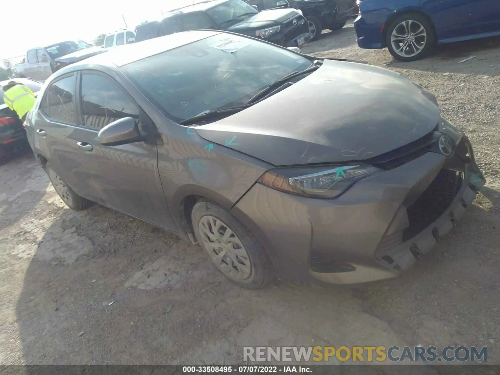 1 Photograph of a damaged car 5YFBURHE9KP878598 TOYOTA COROLLA 2019