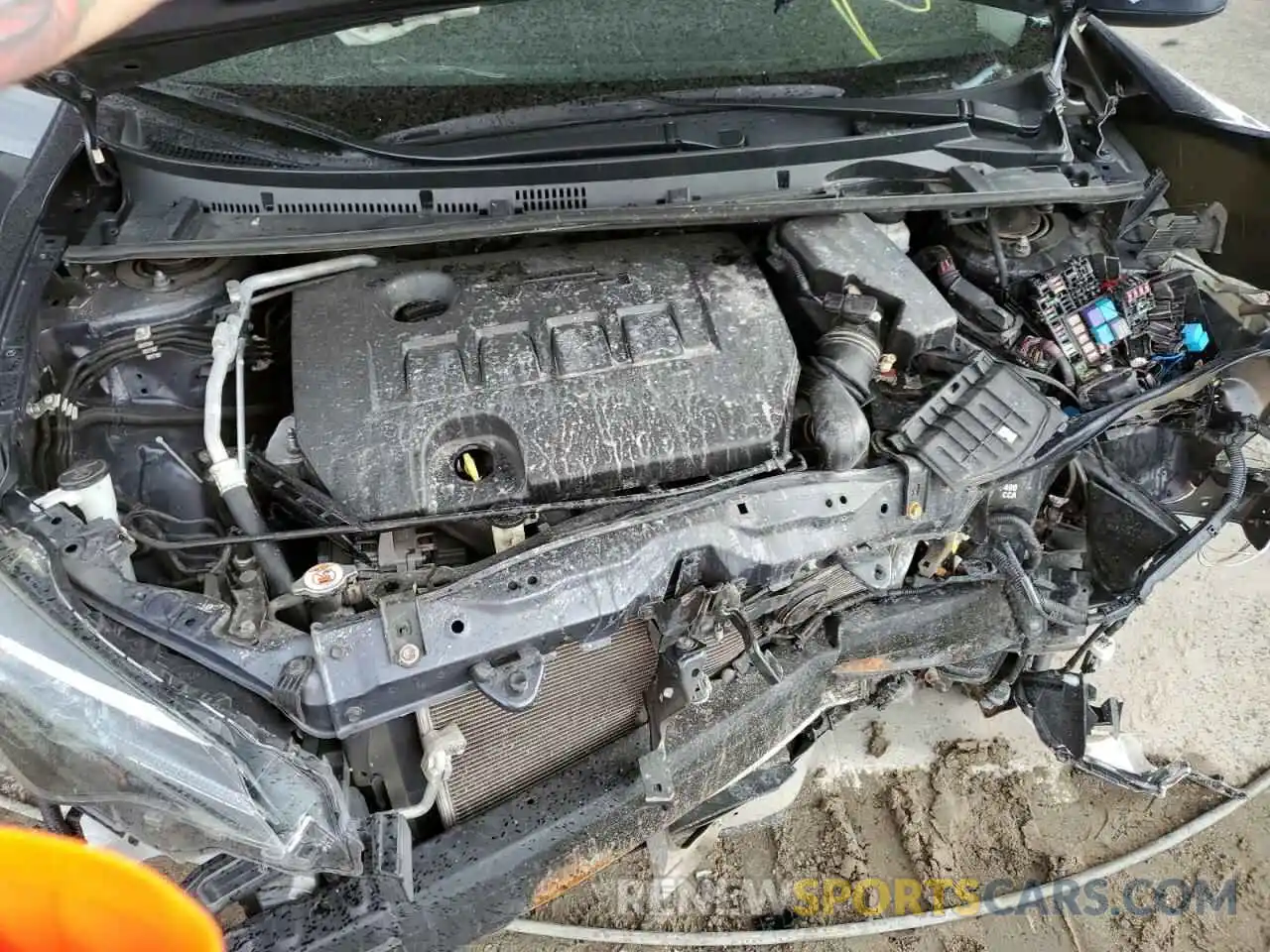 7 Photograph of a damaged car 5YFBURHE9KP878701 TOYOTA COROLLA 2019