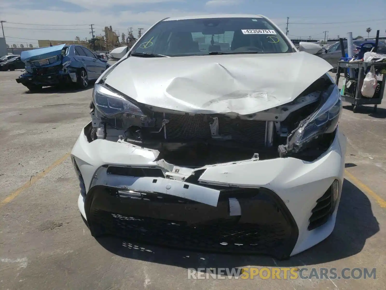 9 Photograph of a damaged car 5YFBURHE9KP879590 TOYOTA COROLLA 2019