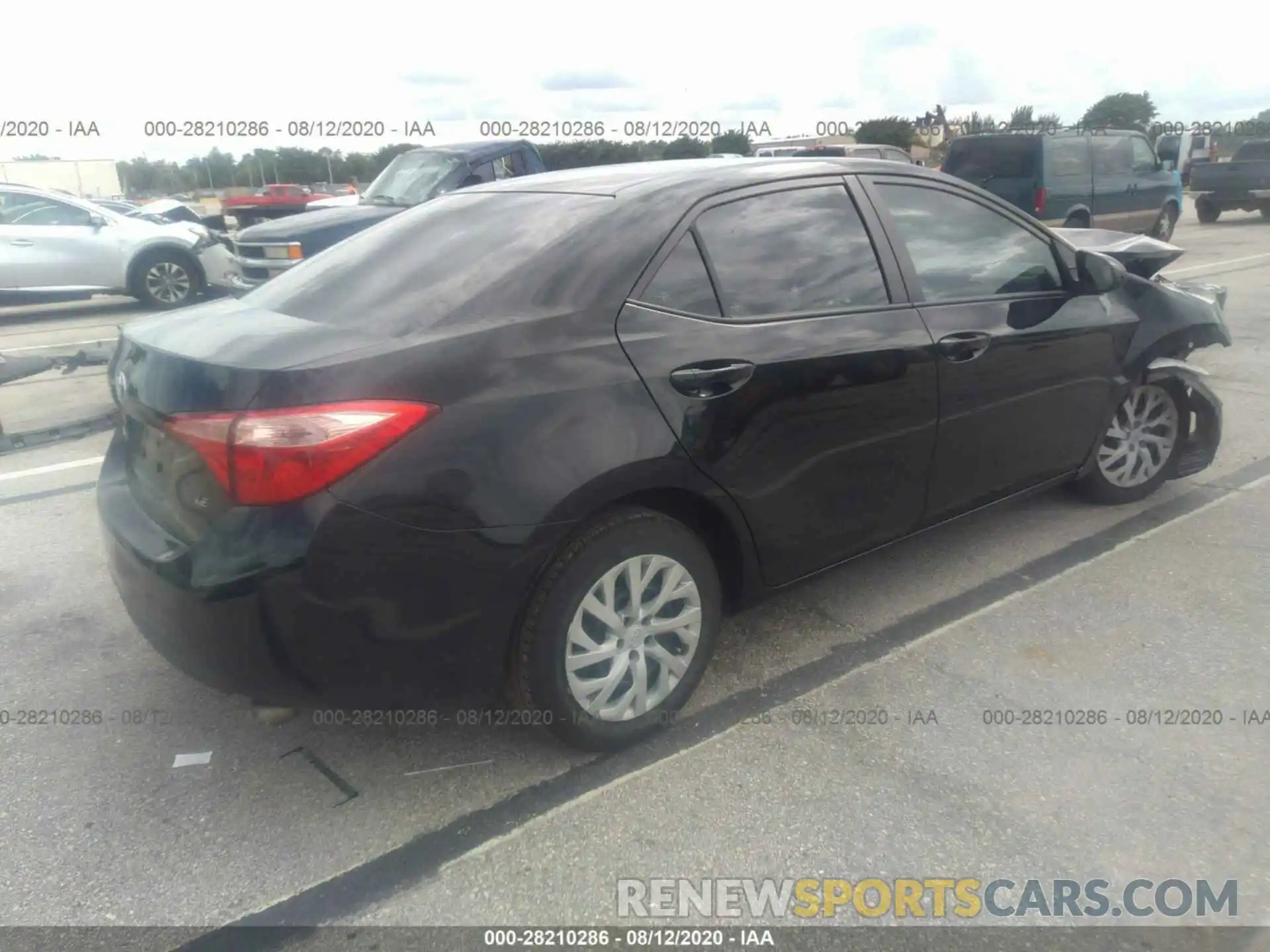 4 Photograph of a damaged car 5YFBURHE9KP882277 TOYOTA COROLLA 2019