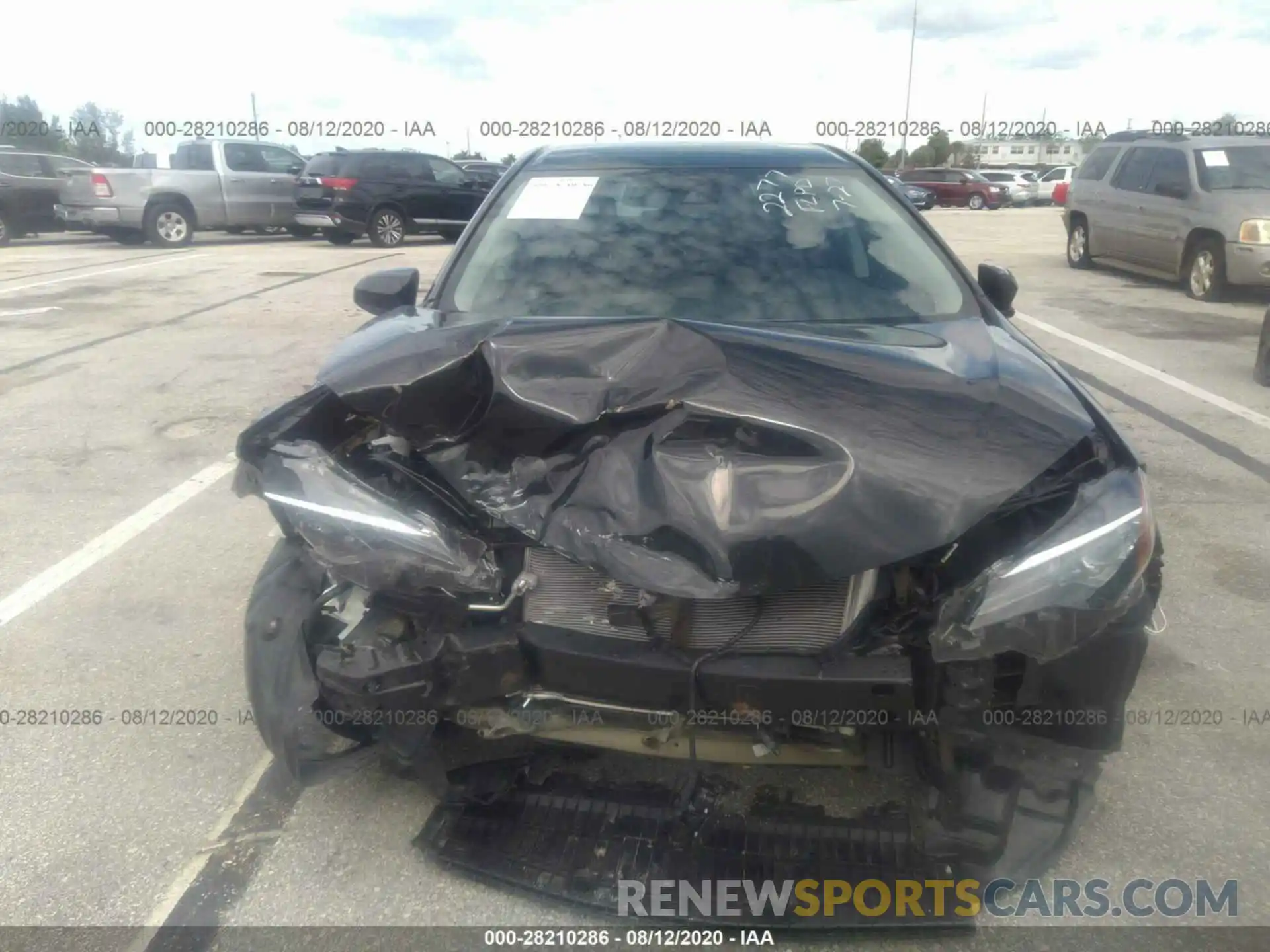 6 Photograph of a damaged car 5YFBURHE9KP882277 TOYOTA COROLLA 2019