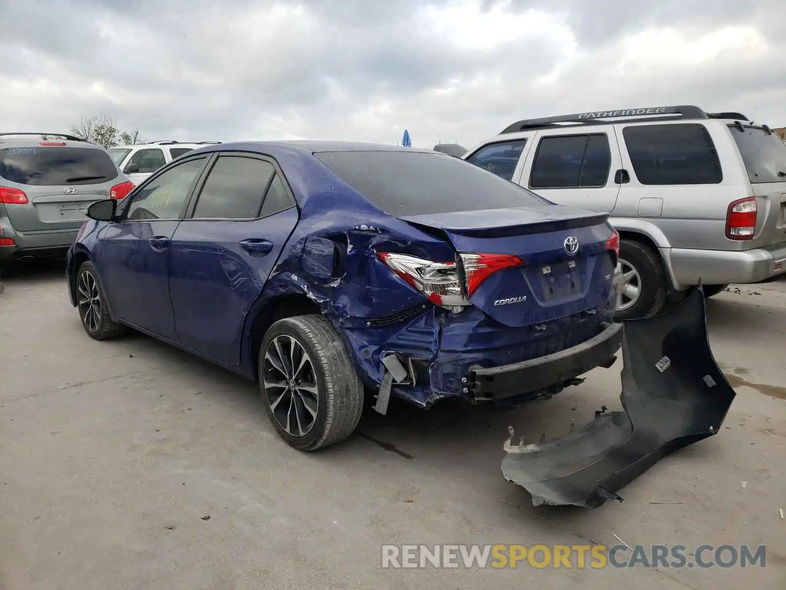 3 Photograph of a damaged car 5YFBURHE9KP882411 TOYOTA COROLLA 2019