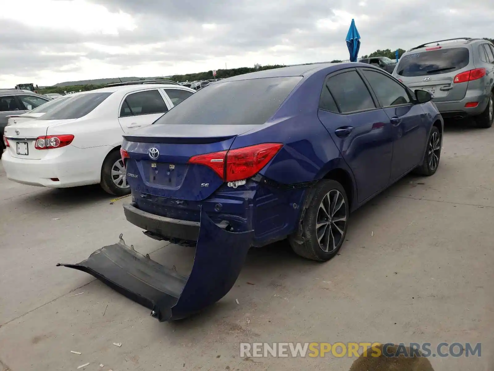 4 Photograph of a damaged car 5YFBURHE9KP882411 TOYOTA COROLLA 2019