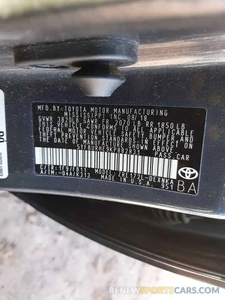 10 Photograph of a damaged car 5YFBURHE9KP882831 TOYOTA COROLLA 2019