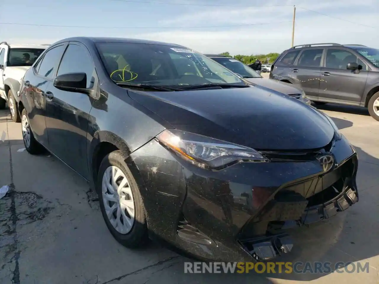 1 Photograph of a damaged car 5YFBURHE9KP883655 TOYOTA COROLLA 2019