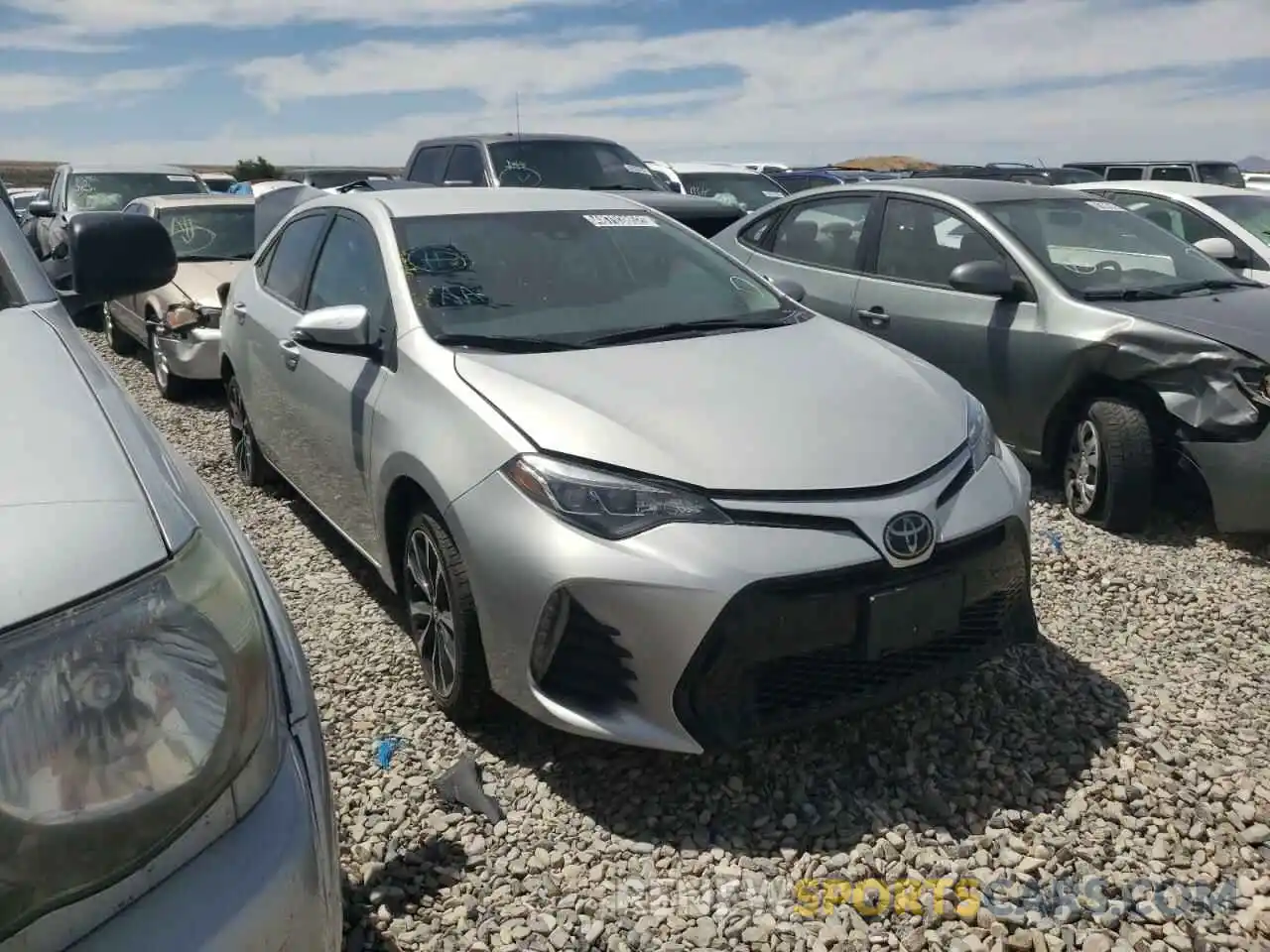 1 Photograph of a damaged car 5YFBURHE9KP883686 TOYOTA COROLLA 2019