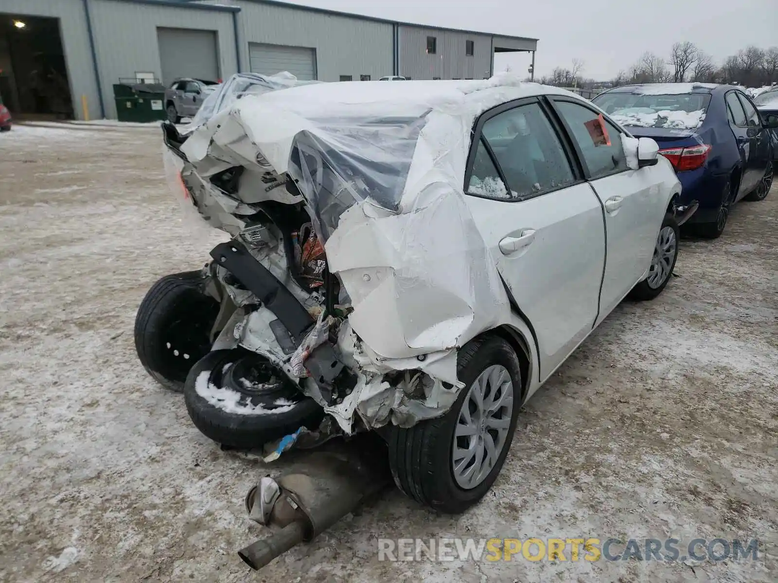 4 Photograph of a damaged car 5YFBURHE9KP883784 TOYOTA COROLLA 2019