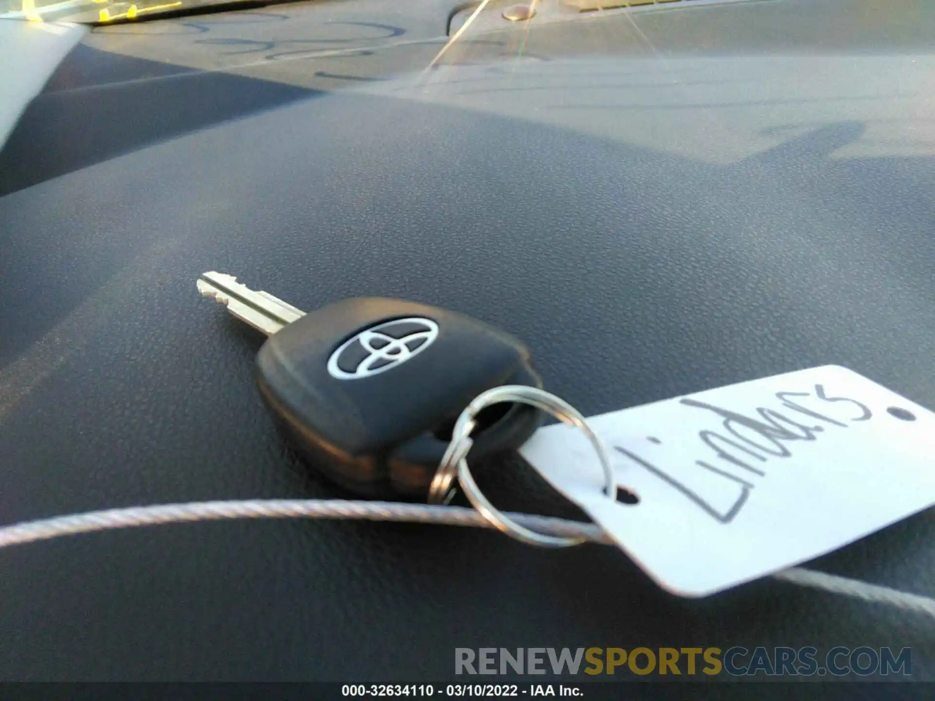 11 Photograph of a damaged car 5YFBURHE9KP884093 TOYOTA COROLLA 2019