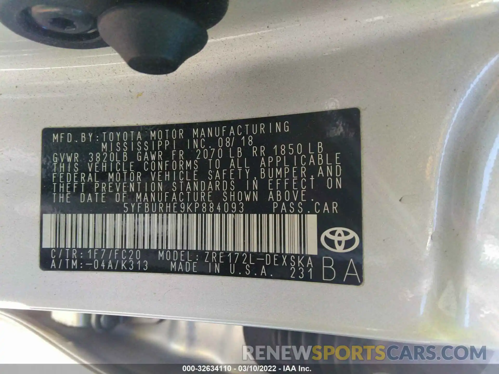 9 Photograph of a damaged car 5YFBURHE9KP884093 TOYOTA COROLLA 2019