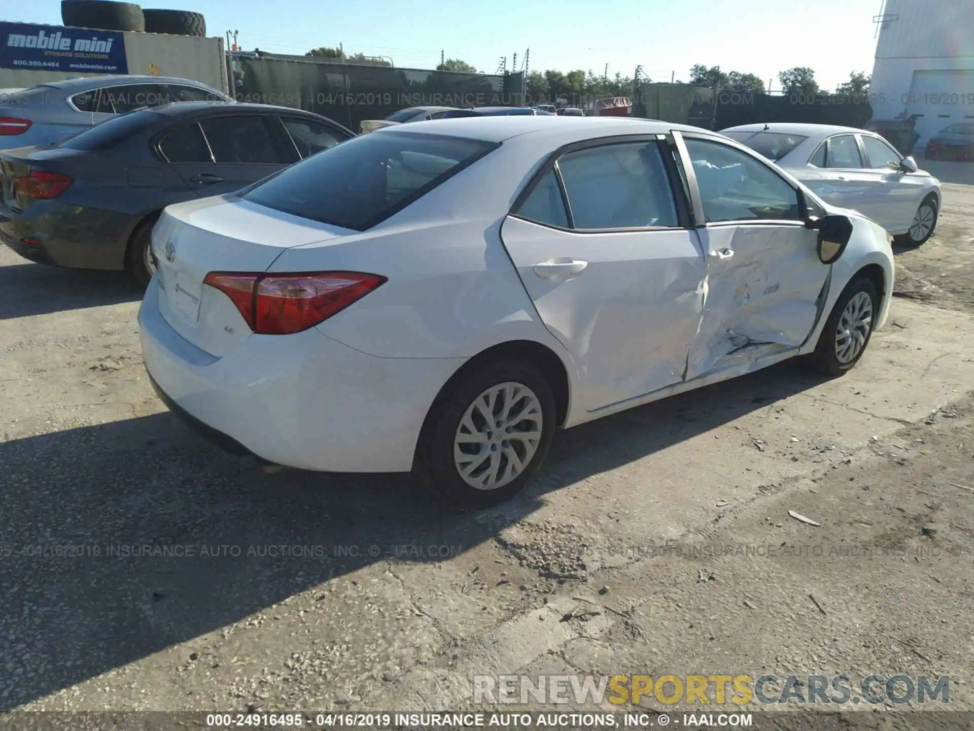 4 Photograph of a damaged car 5YFBURHE9KP885003 TOYOTA COROLLA 2019