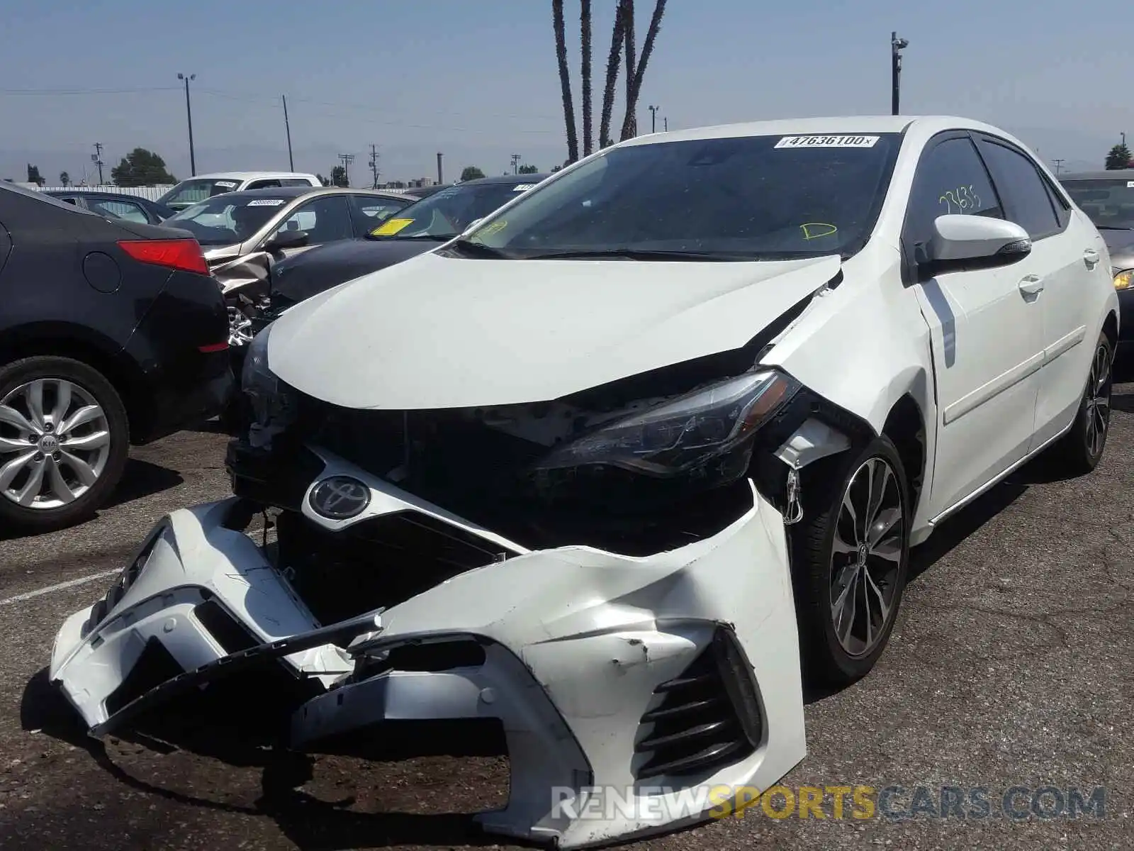 2 Photograph of a damaged car 5YFBURHE9KP885261 TOYOTA COROLLA 2019