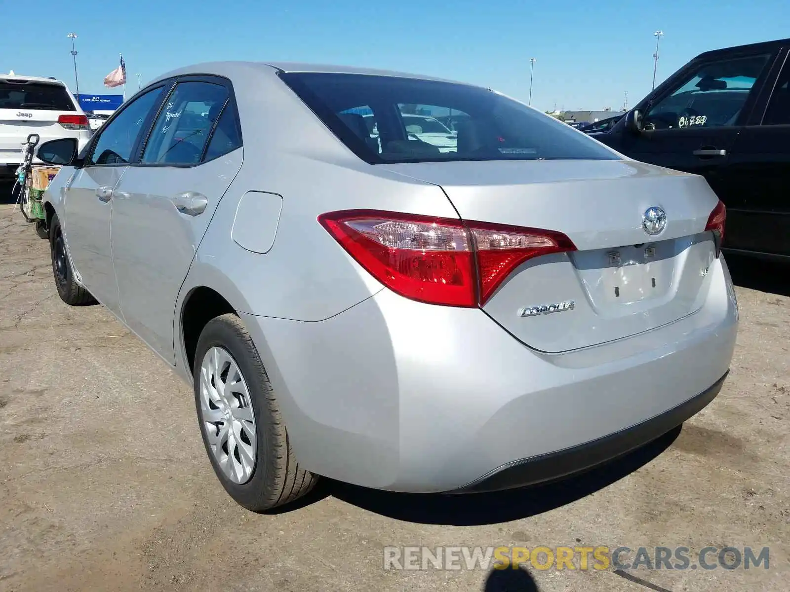 3 Photograph of a damaged car 5YFBURHE9KP885342 TOYOTA COROLLA 2019