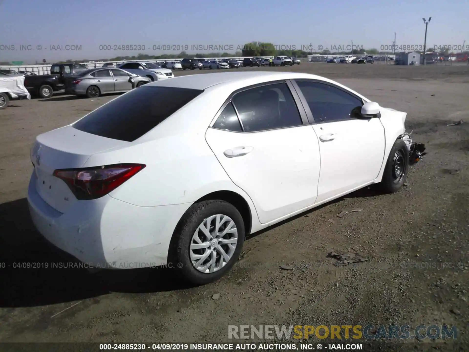 4 Photograph of a damaged car 5YFBURHE9KP885499 TOYOTA COROLLA 2019