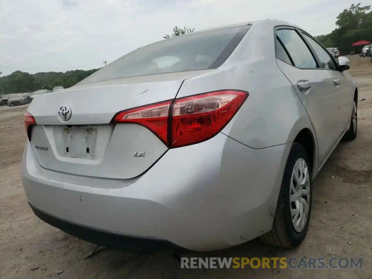 4 Photograph of a damaged car 5YFBURHE9KP885986 TOYOTA COROLLA 2019