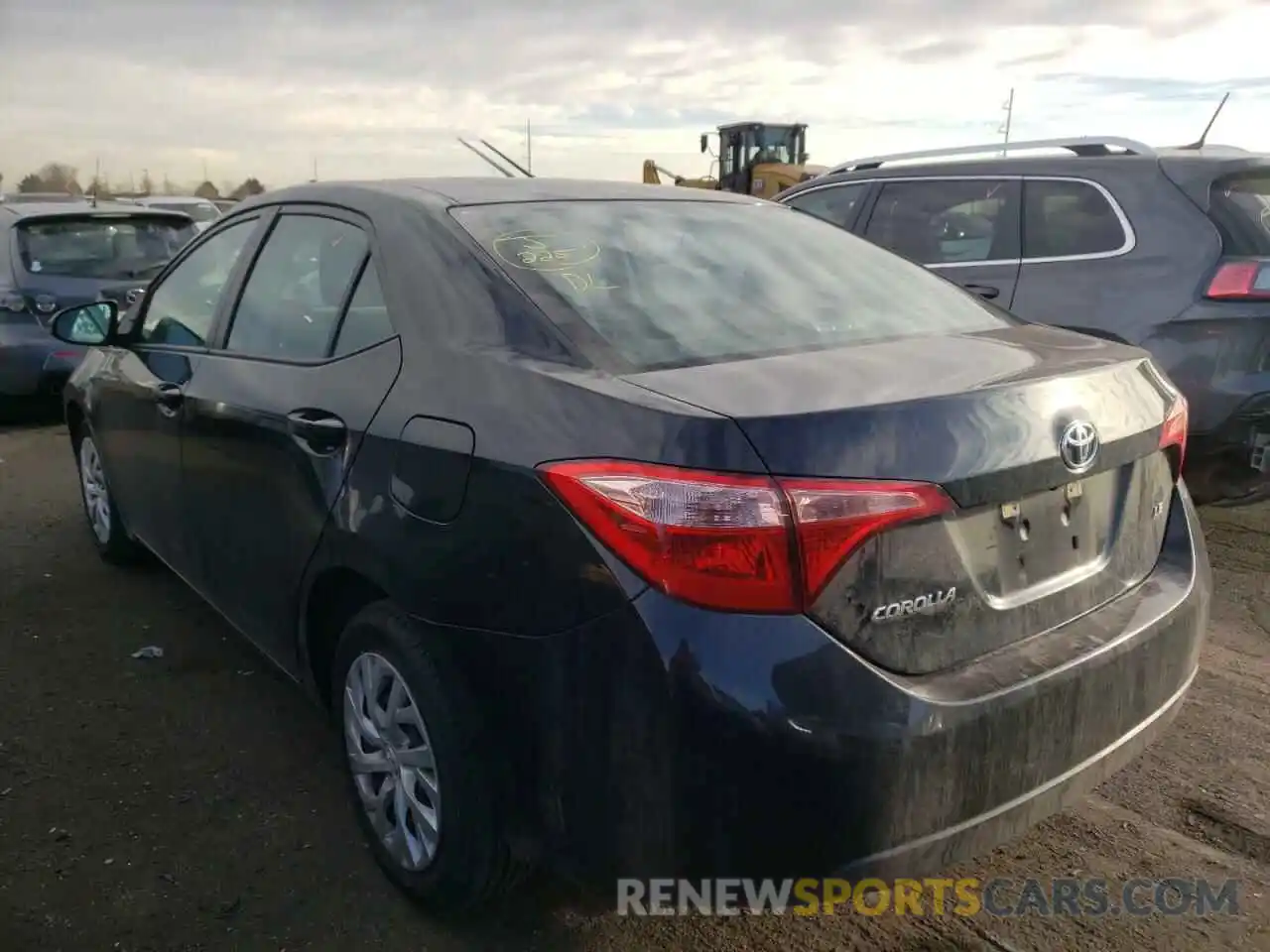 3 Photograph of a damaged car 5YFBURHE9KP888015 TOYOTA COROLLA 2019