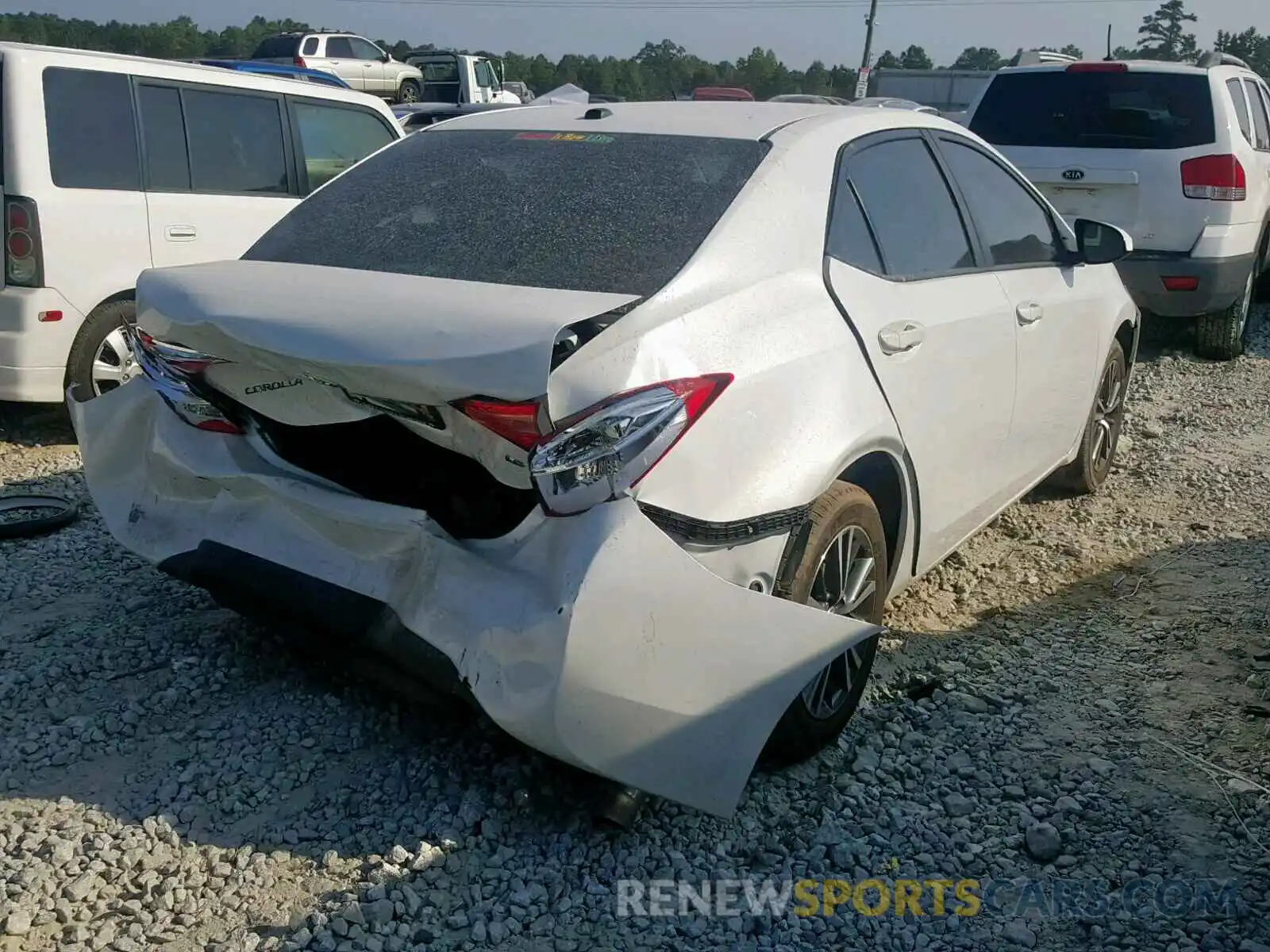 4 Photograph of a damaged car 5YFBURHE9KP888208 TOYOTA COROLLA 2019