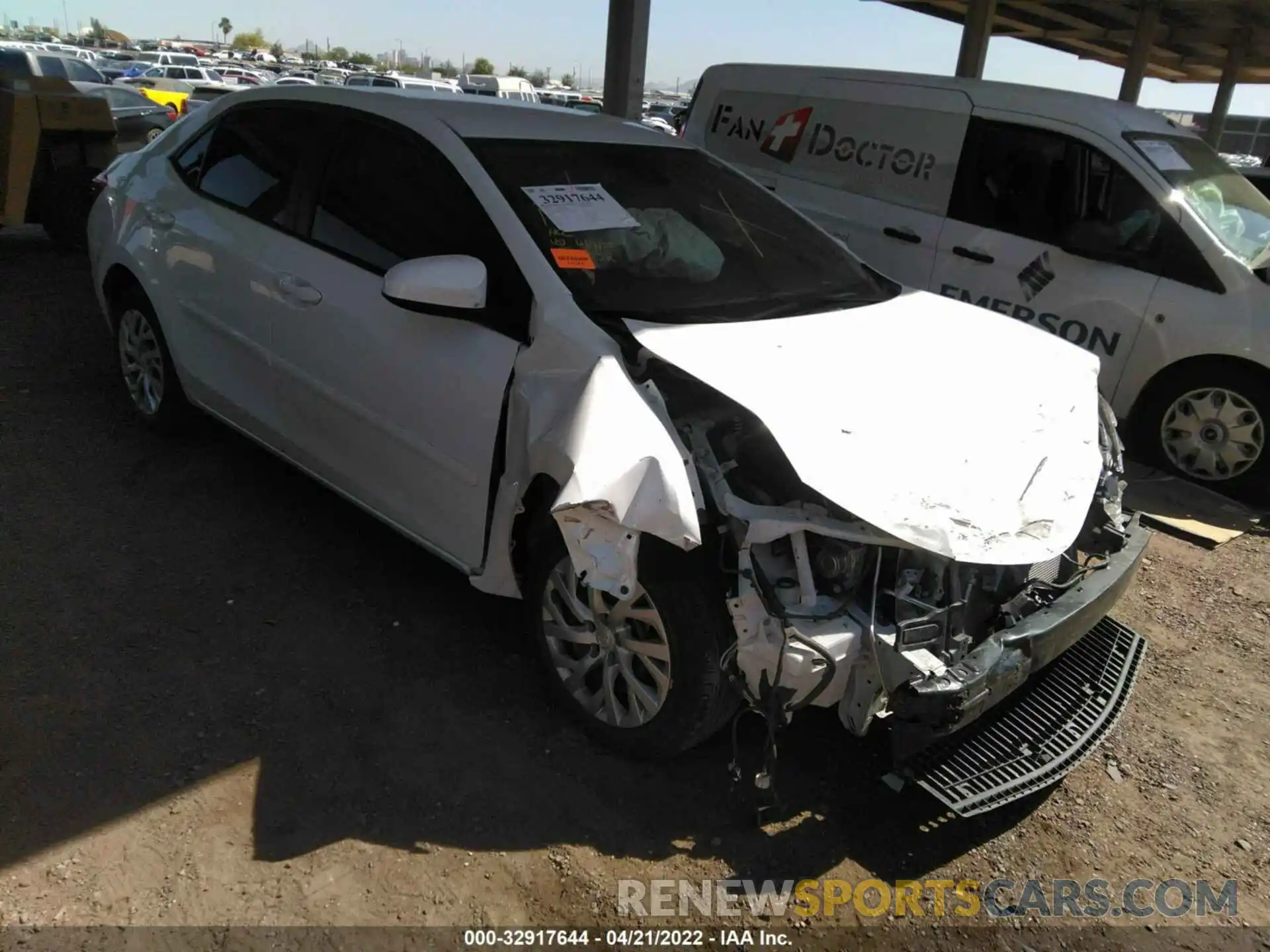 1 Photograph of a damaged car 5YFBURHE9KP888421 TOYOTA COROLLA 2019