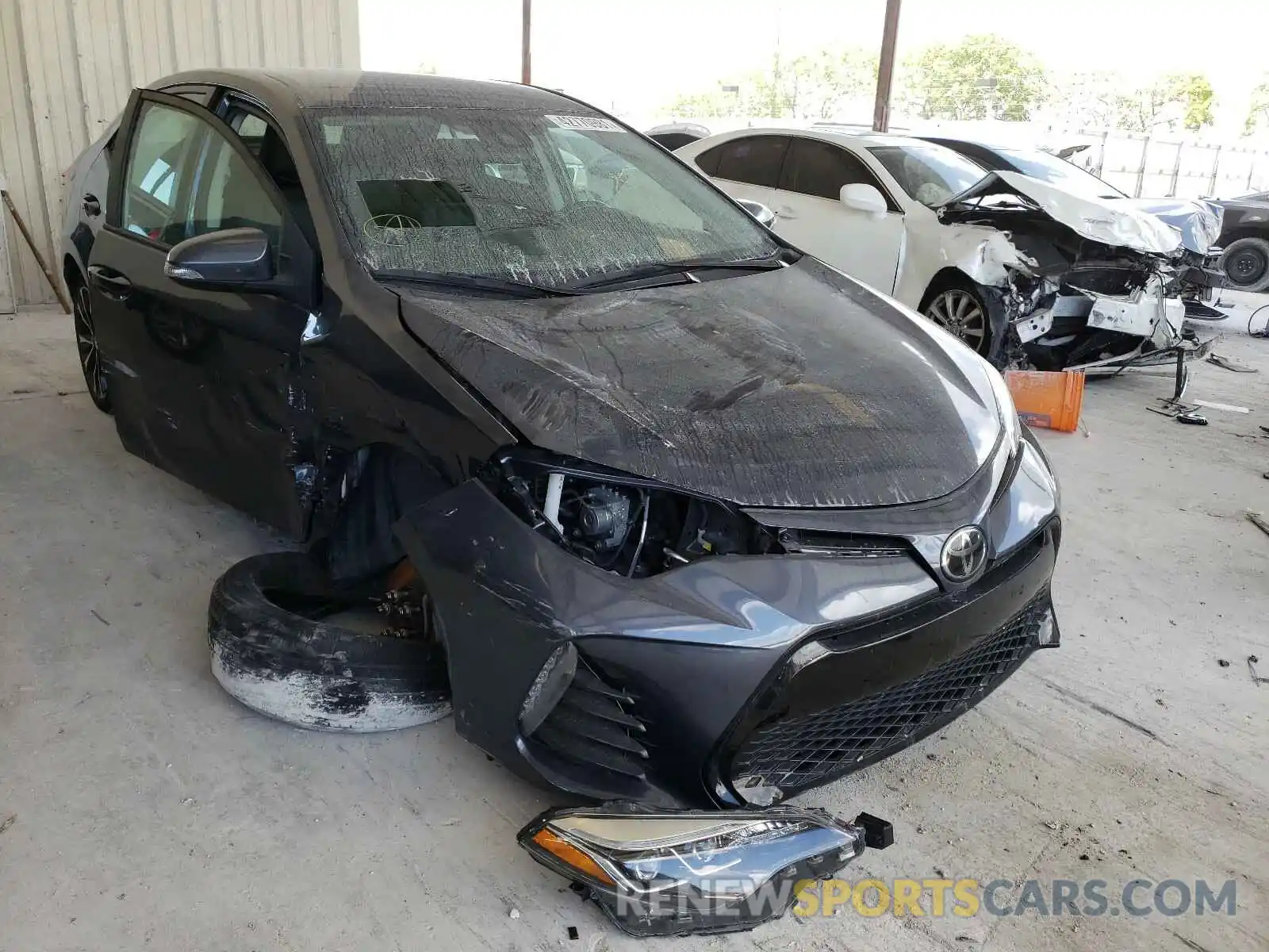 1 Photograph of a damaged car 5YFBURHE9KP888564 TOYOTA COROLLA 2019