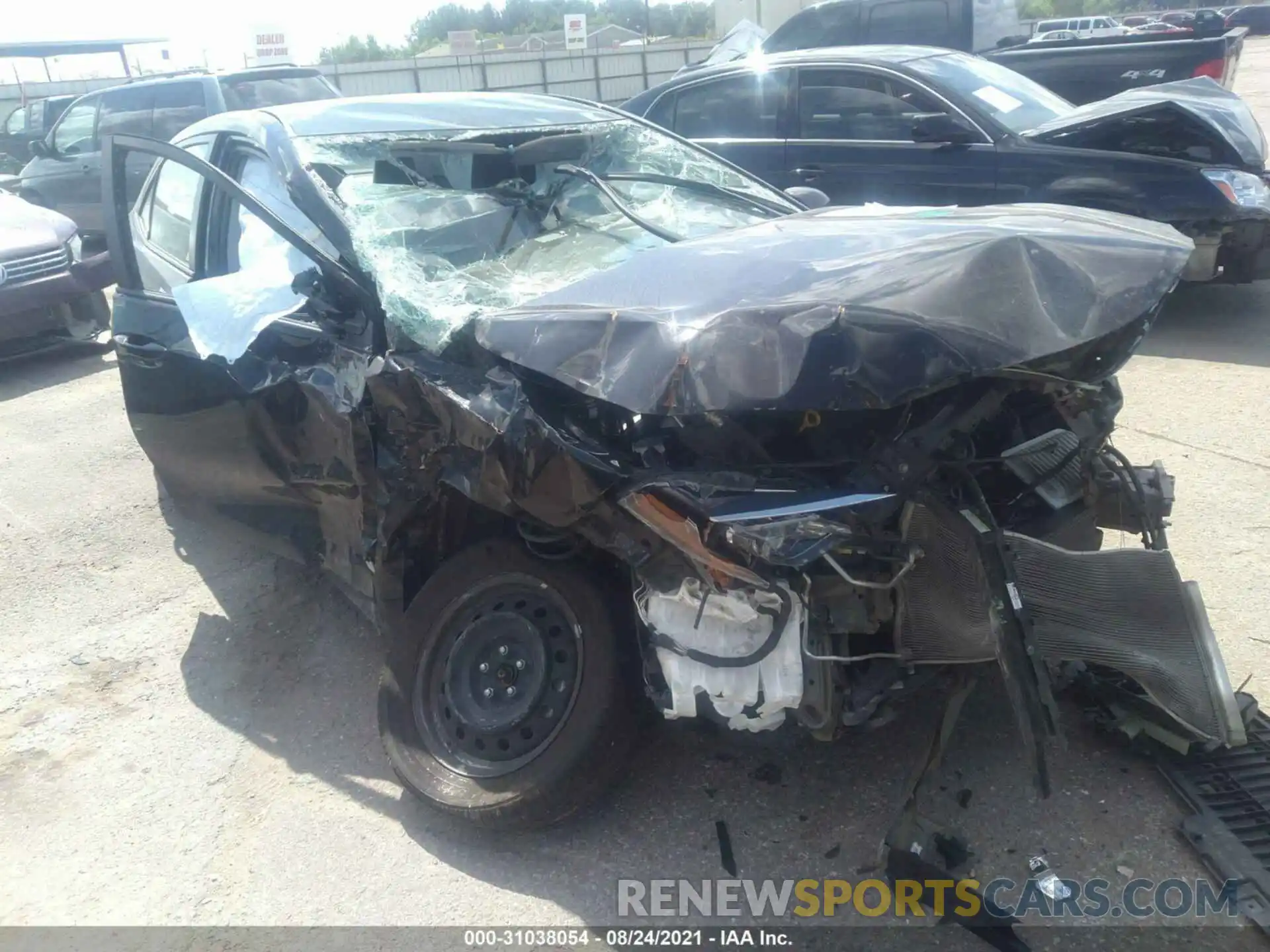 6 Photograph of a damaged car 5YFBURHE9KP888967 TOYOTA COROLLA 2019