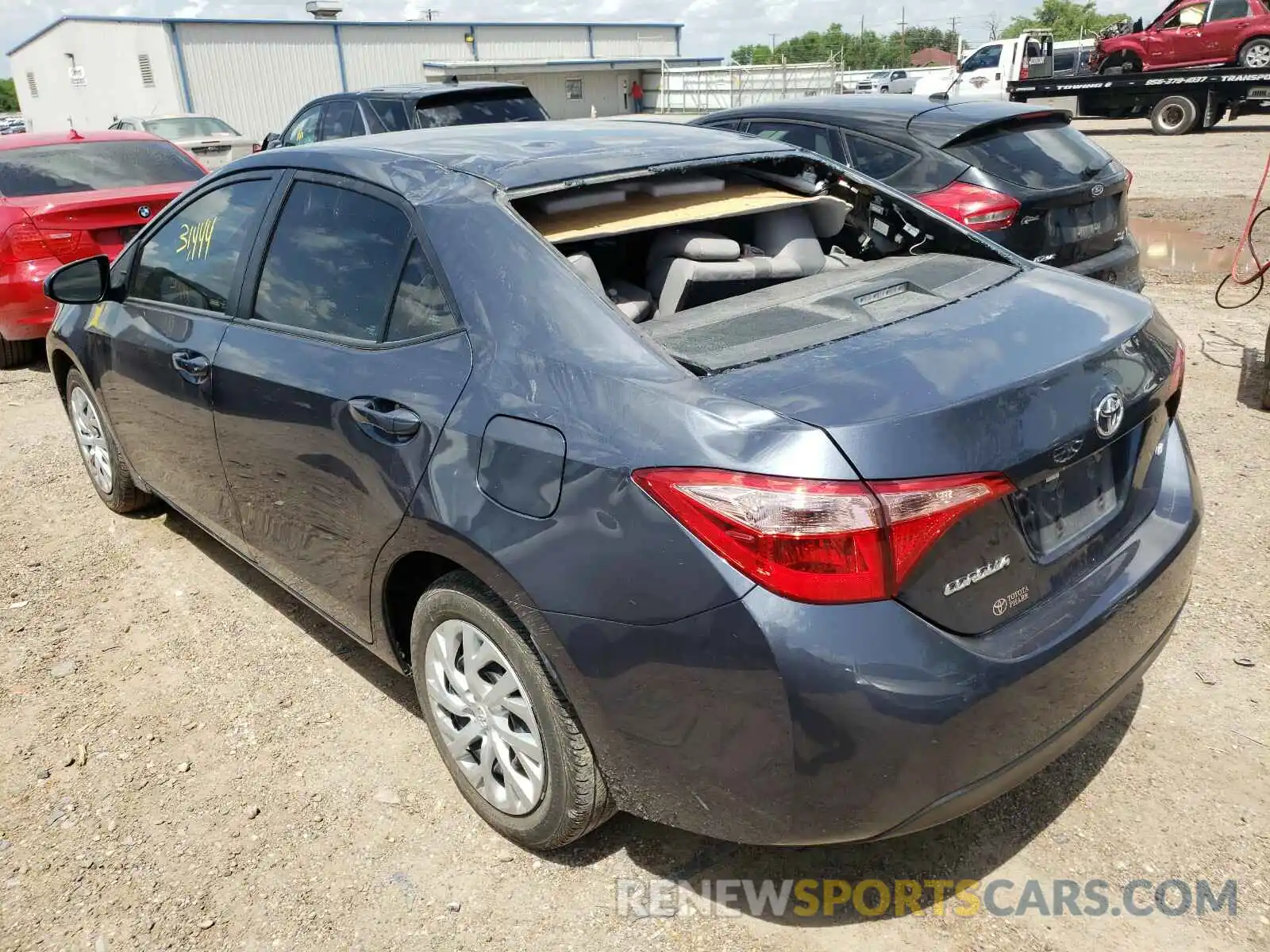 3 Photograph of a damaged car 5YFBURHE9KP889794 TOYOTA COROLLA 2019