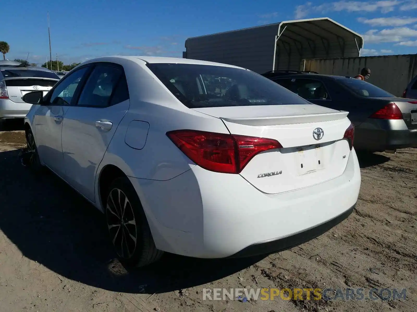 3 Photograph of a damaged car 5YFBURHE9KP889956 TOYOTA COROLLA 2019