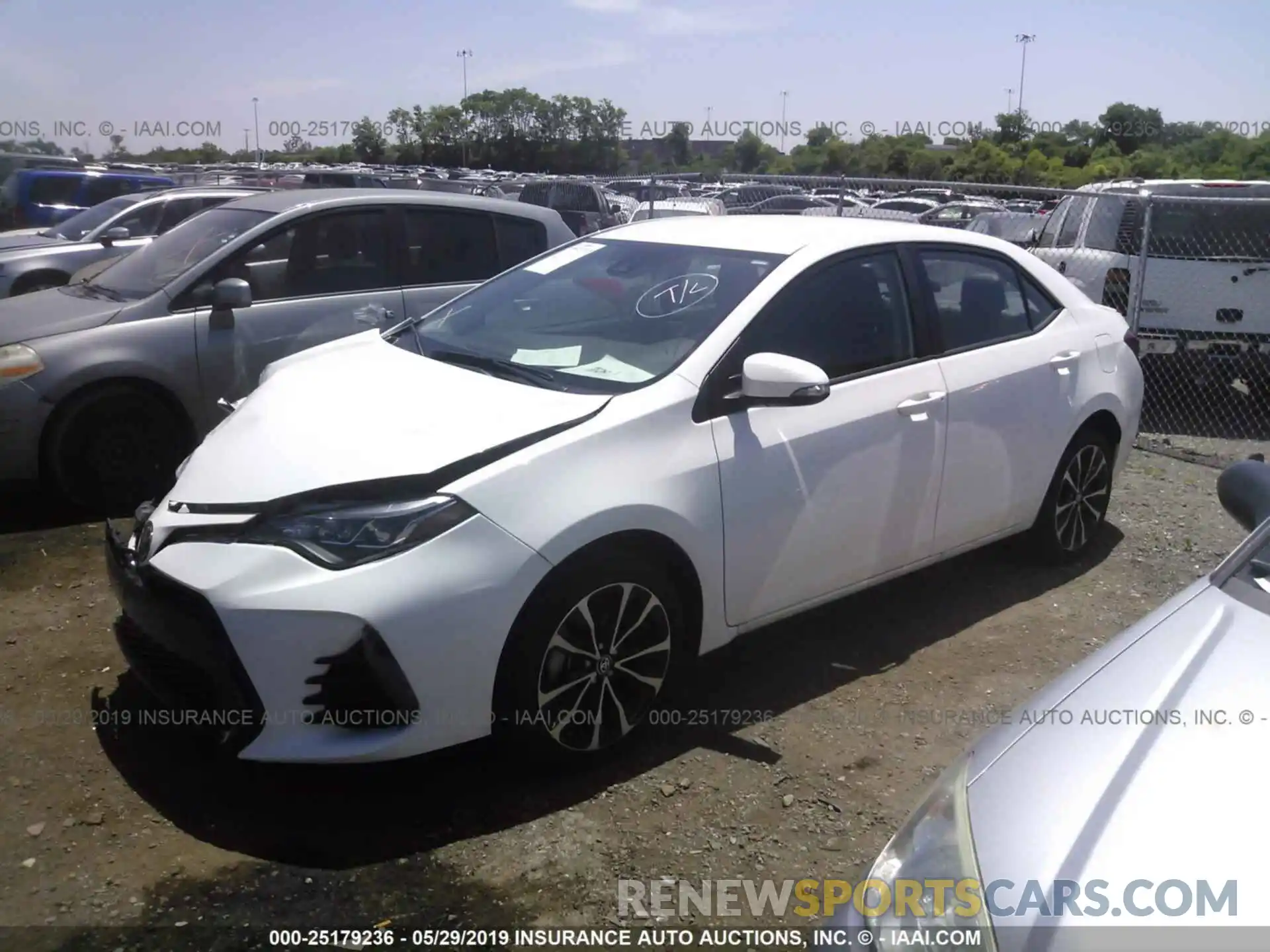 2 Photograph of a damaged car 5YFBURHE9KP890007 TOYOTA COROLLA 2019