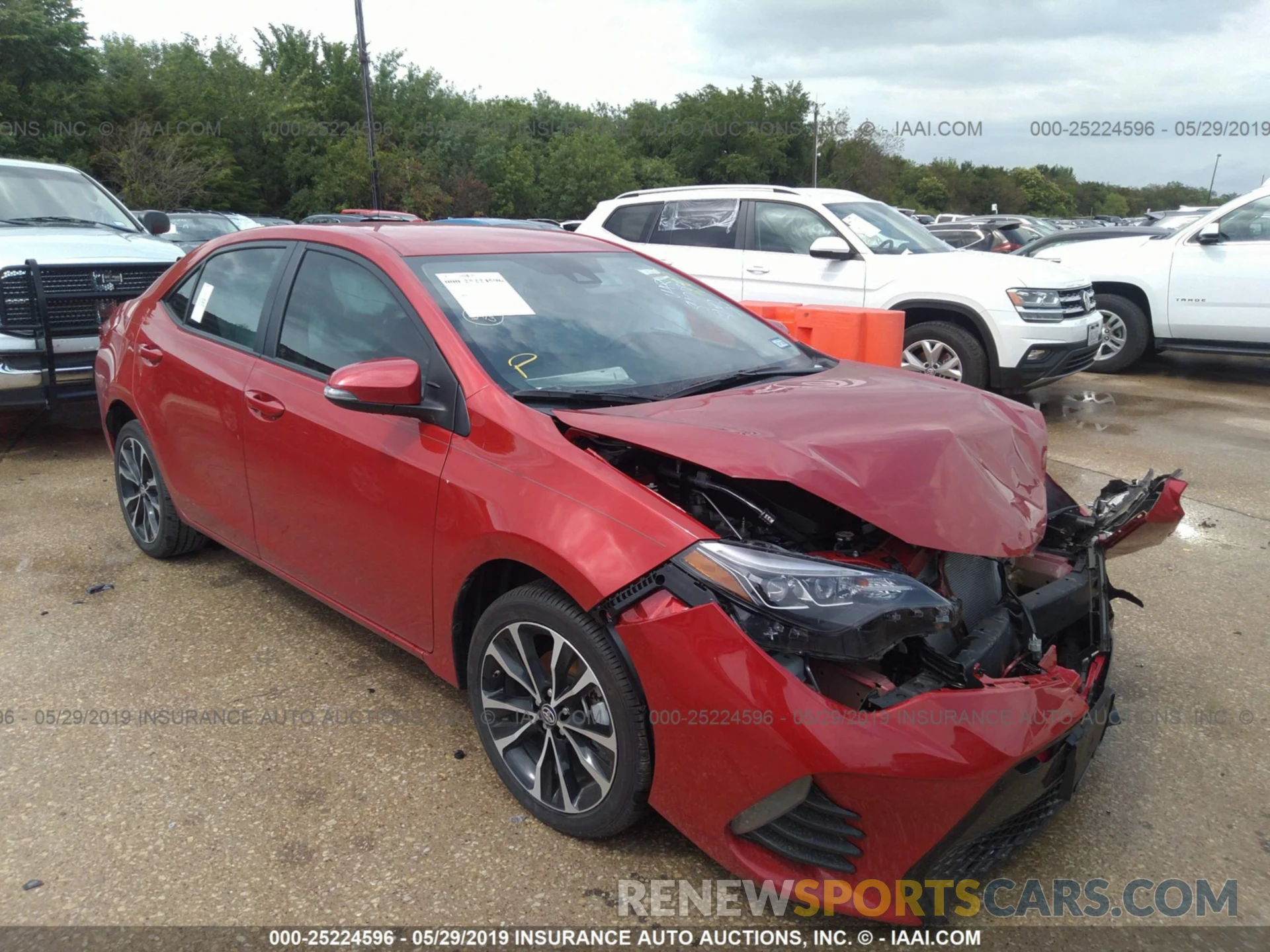 1 Photograph of a damaged car 5YFBURHE9KP890184 TOYOTA COROLLA 2019